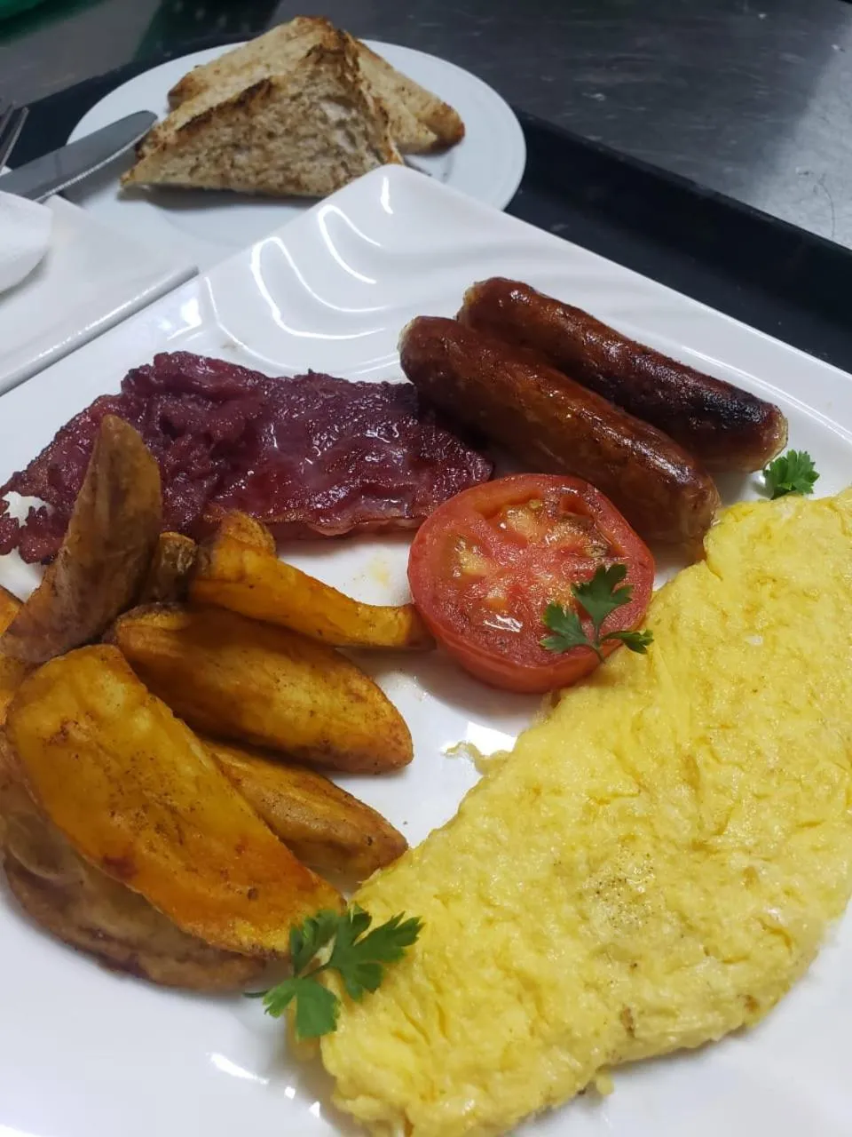 Breakfast in Cozy Stead