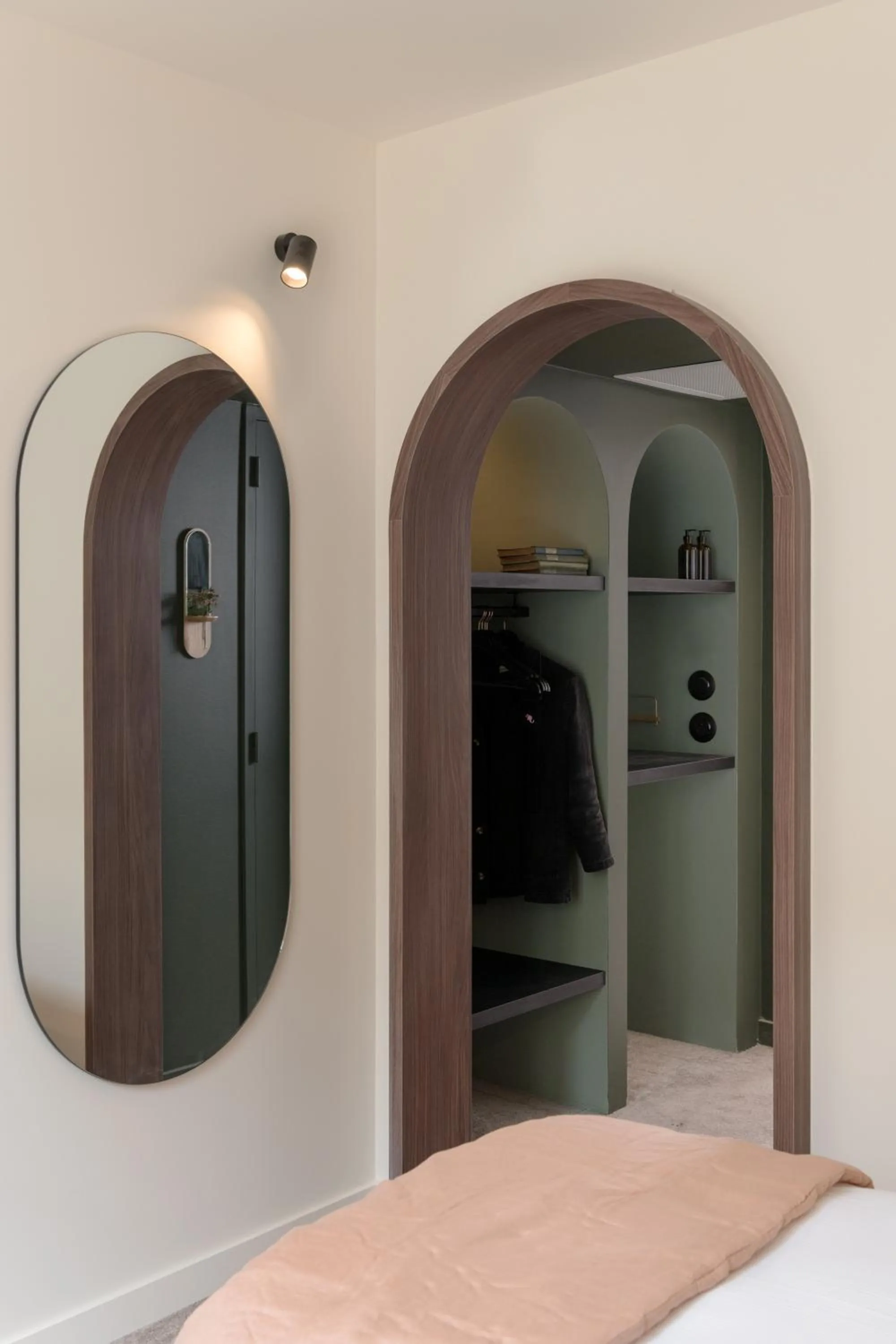 Bedroom, Bed in Hôtel Le Prieuré