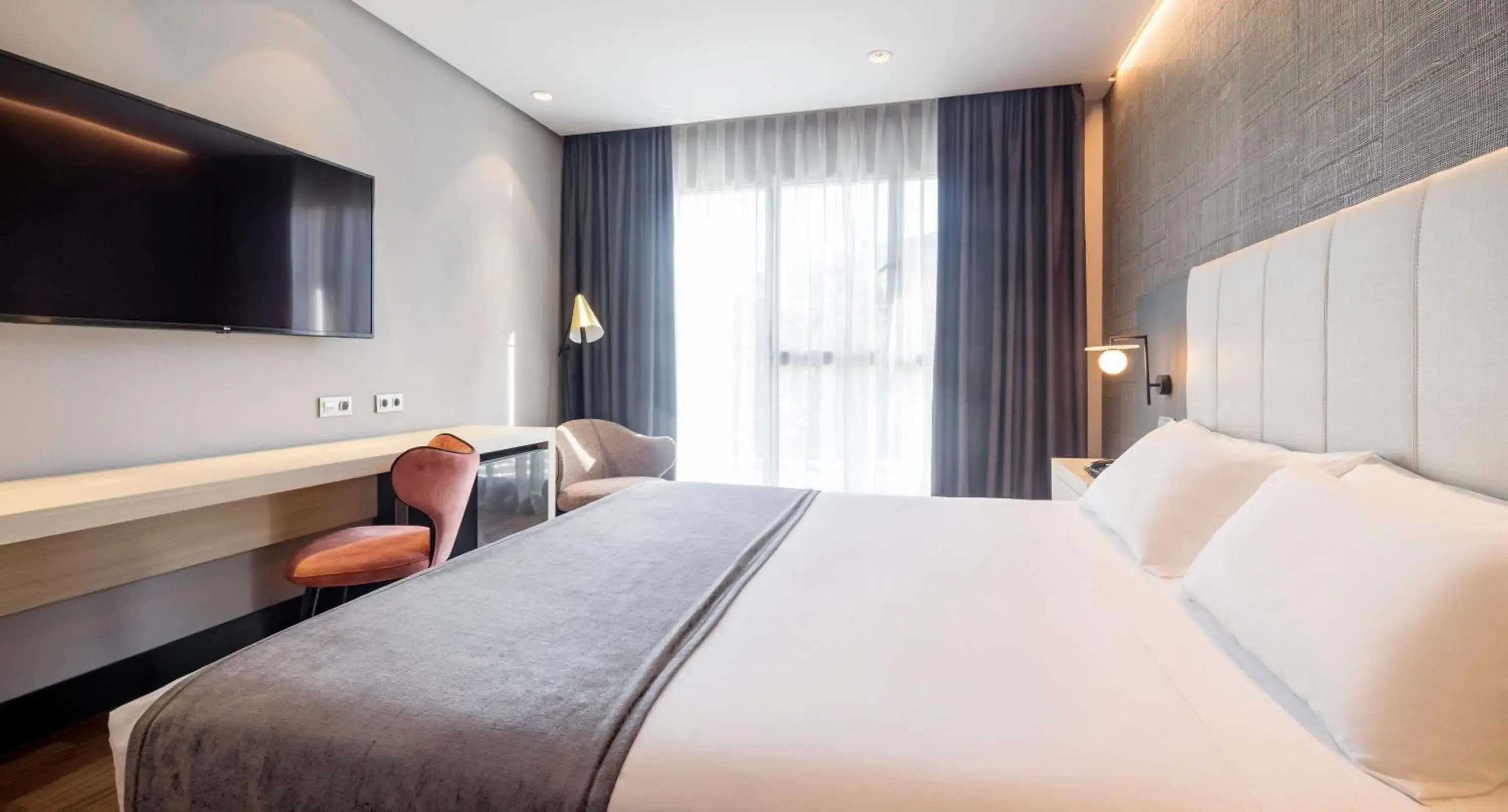 Bedroom, Bed in Ilunion Alcalá Norte Bedroom, Bed in Ilunion Alcalá Norte