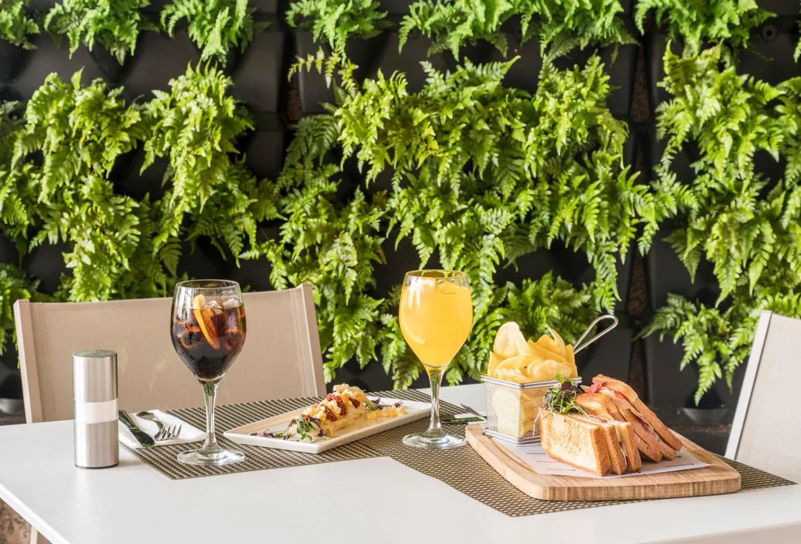 Patio in Ilunion Alcalá Norte