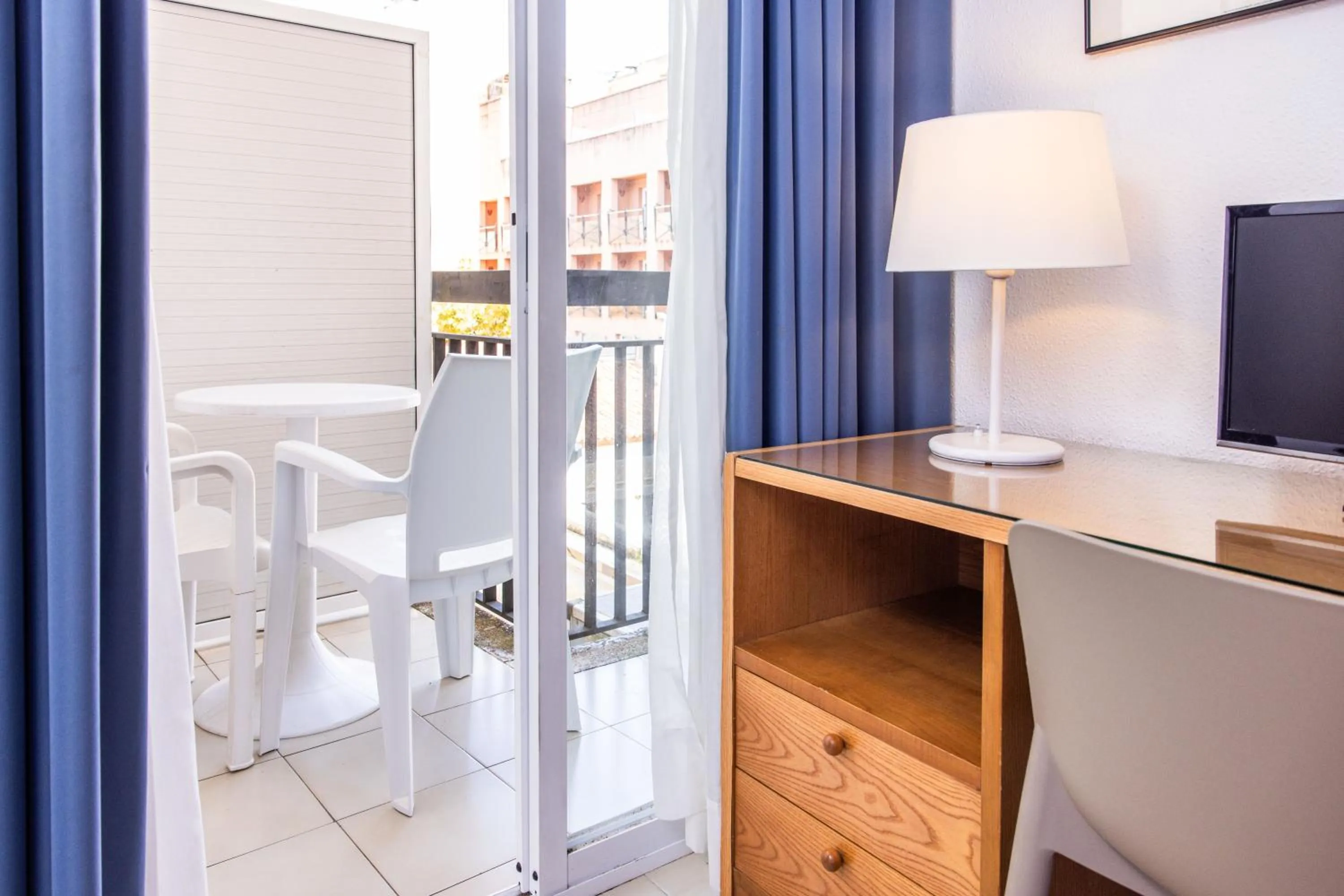 Bedroom in RVHotels Mar de Tossa