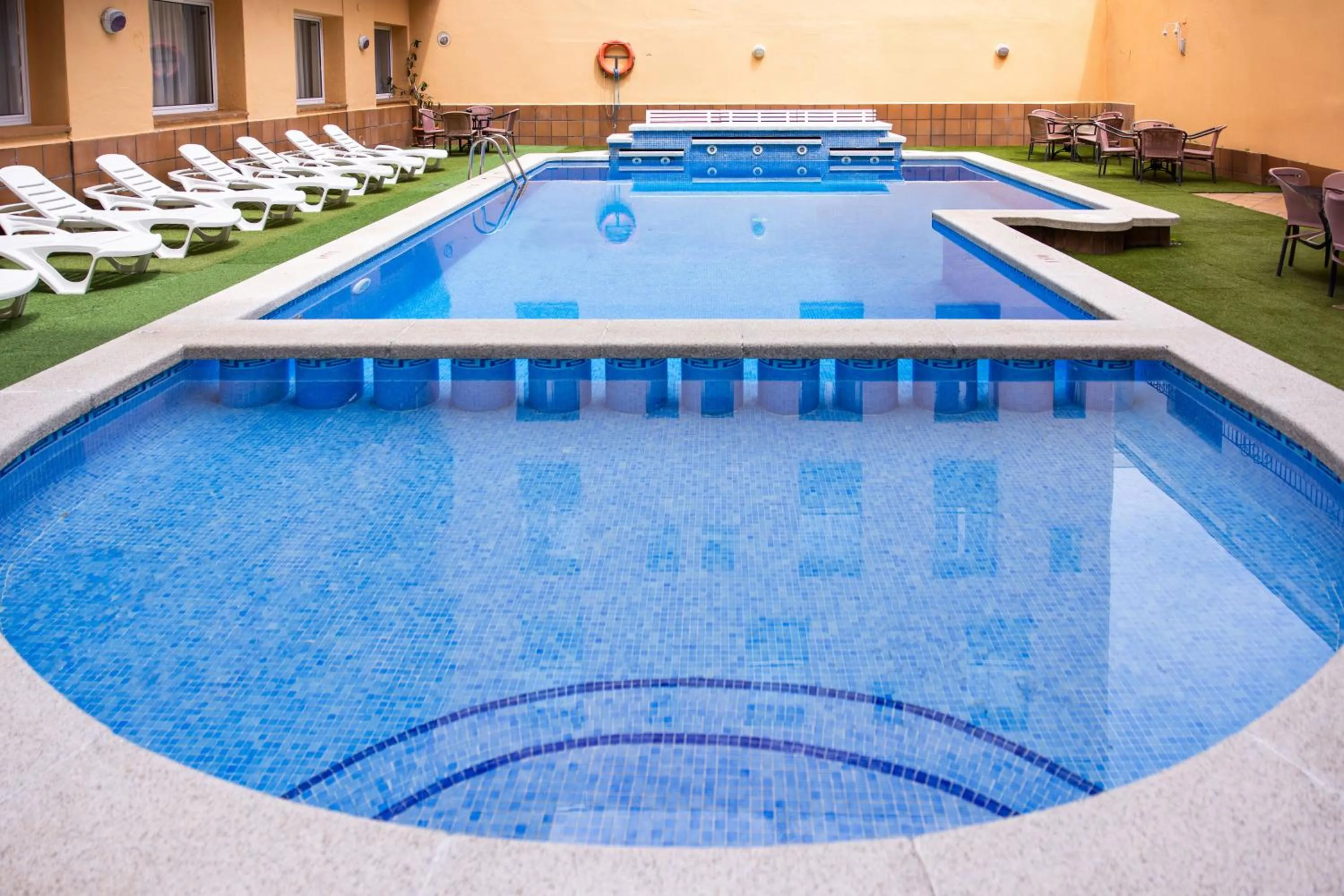 Swimming pool in RVHotels Mar de Tossa