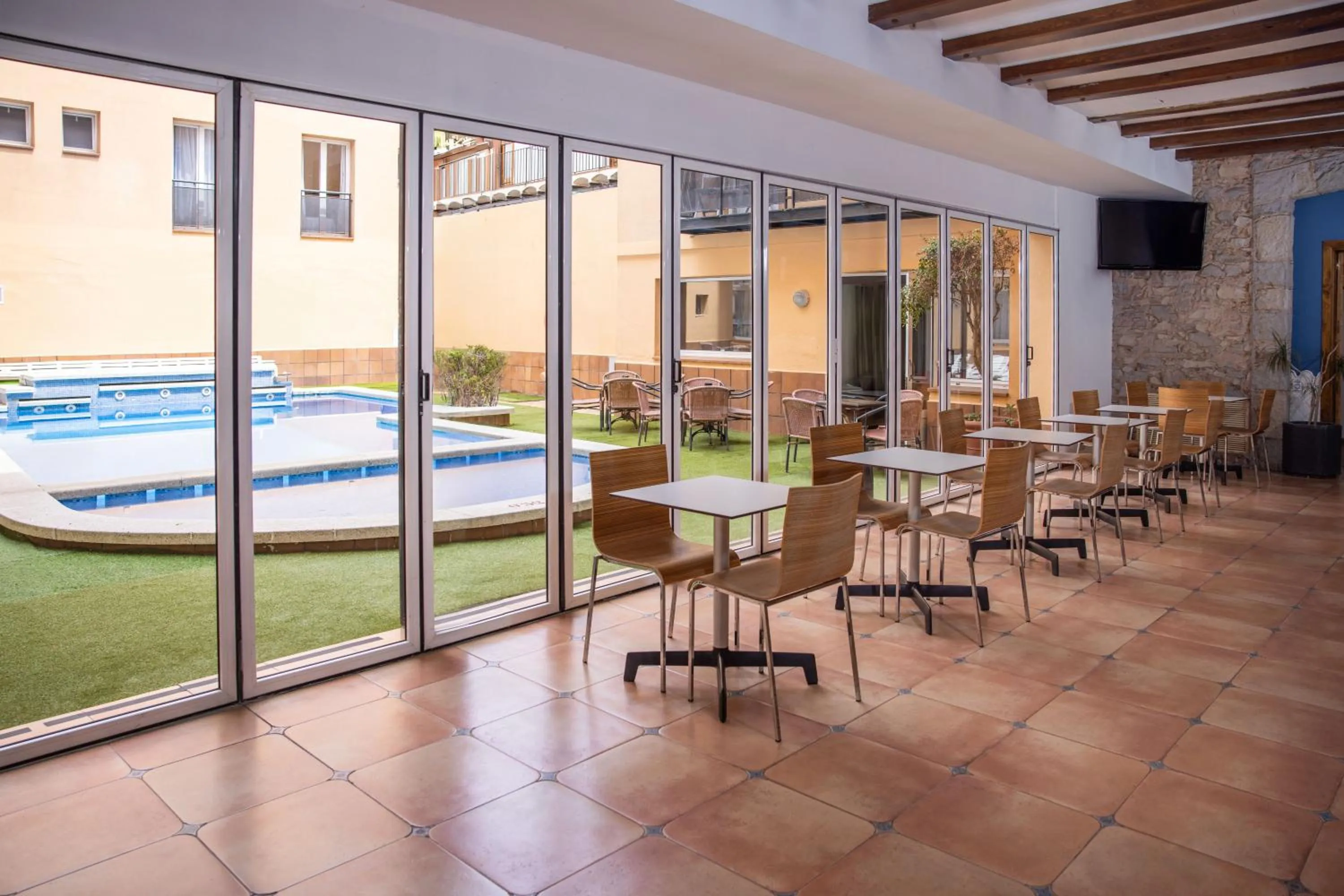 Swimming pool in RVHotels Mar de Tossa