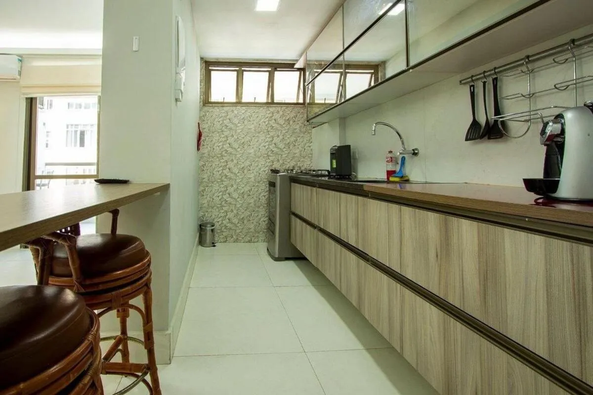 Flat Praia de Copacabana - Pé na Areia