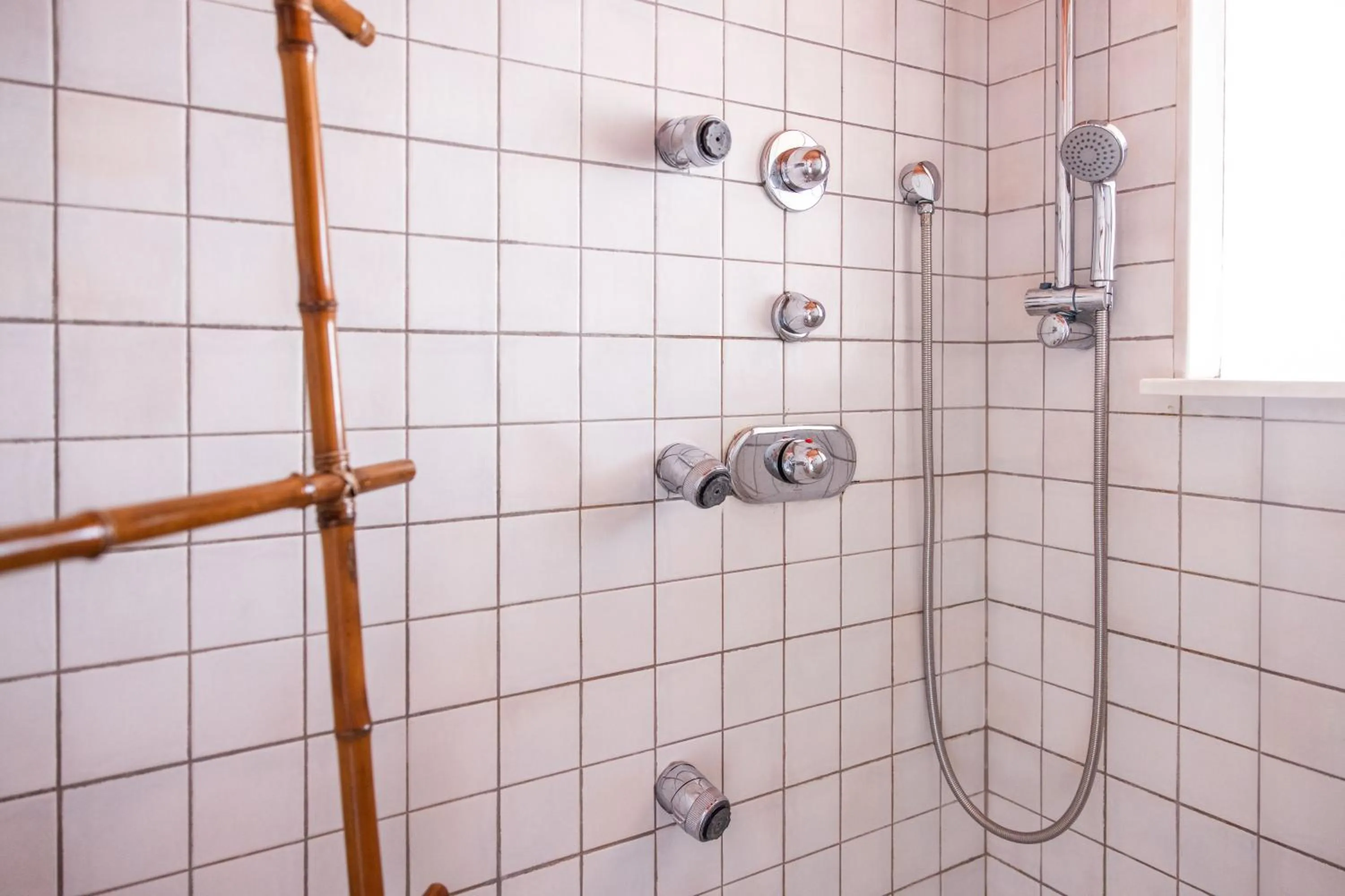 Shower in RVHotels Vila de Tossa