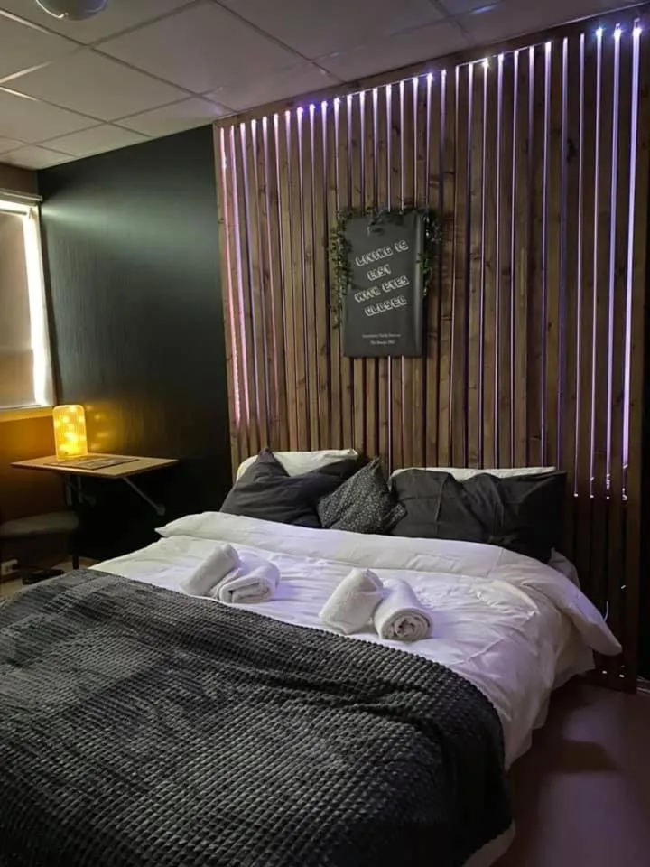 Bed in Gjøvik Overnatting
