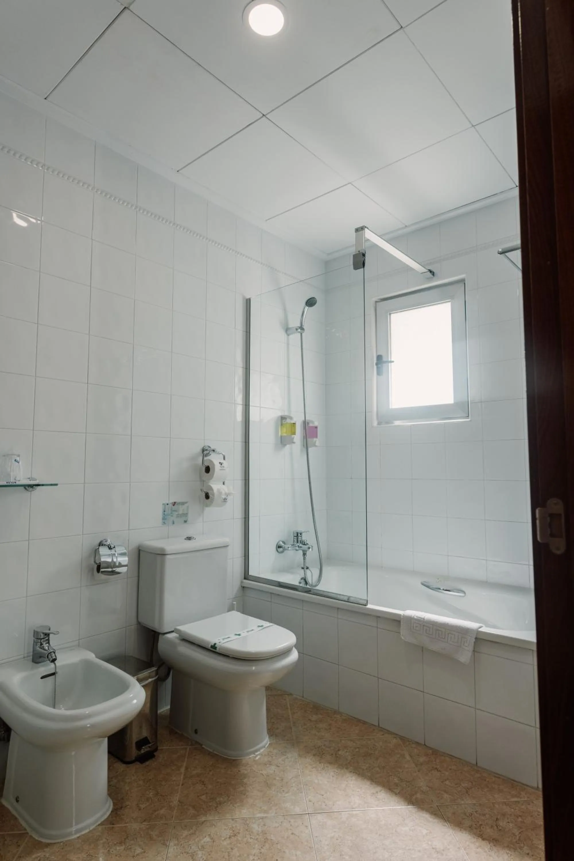 Bathroom in Hotel Traíña