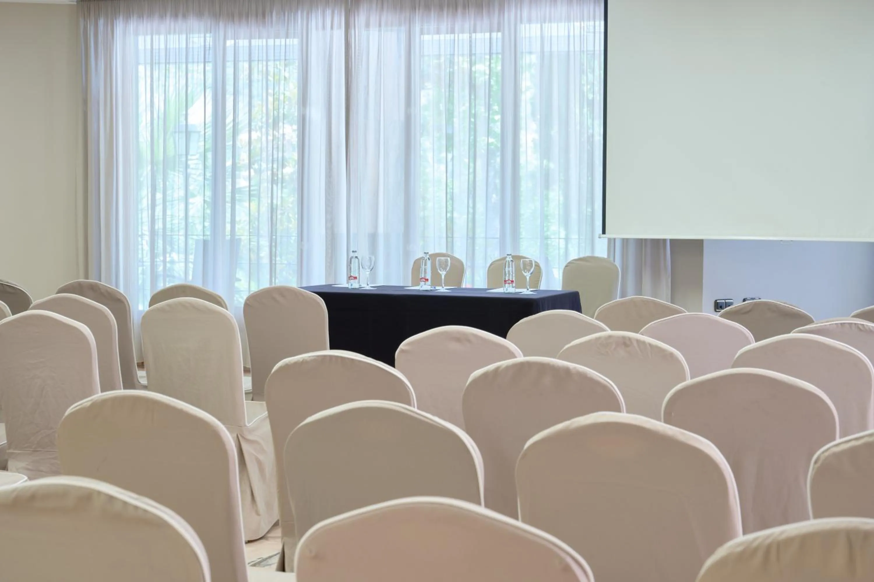 Meeting/conference room in Porcel Alixares