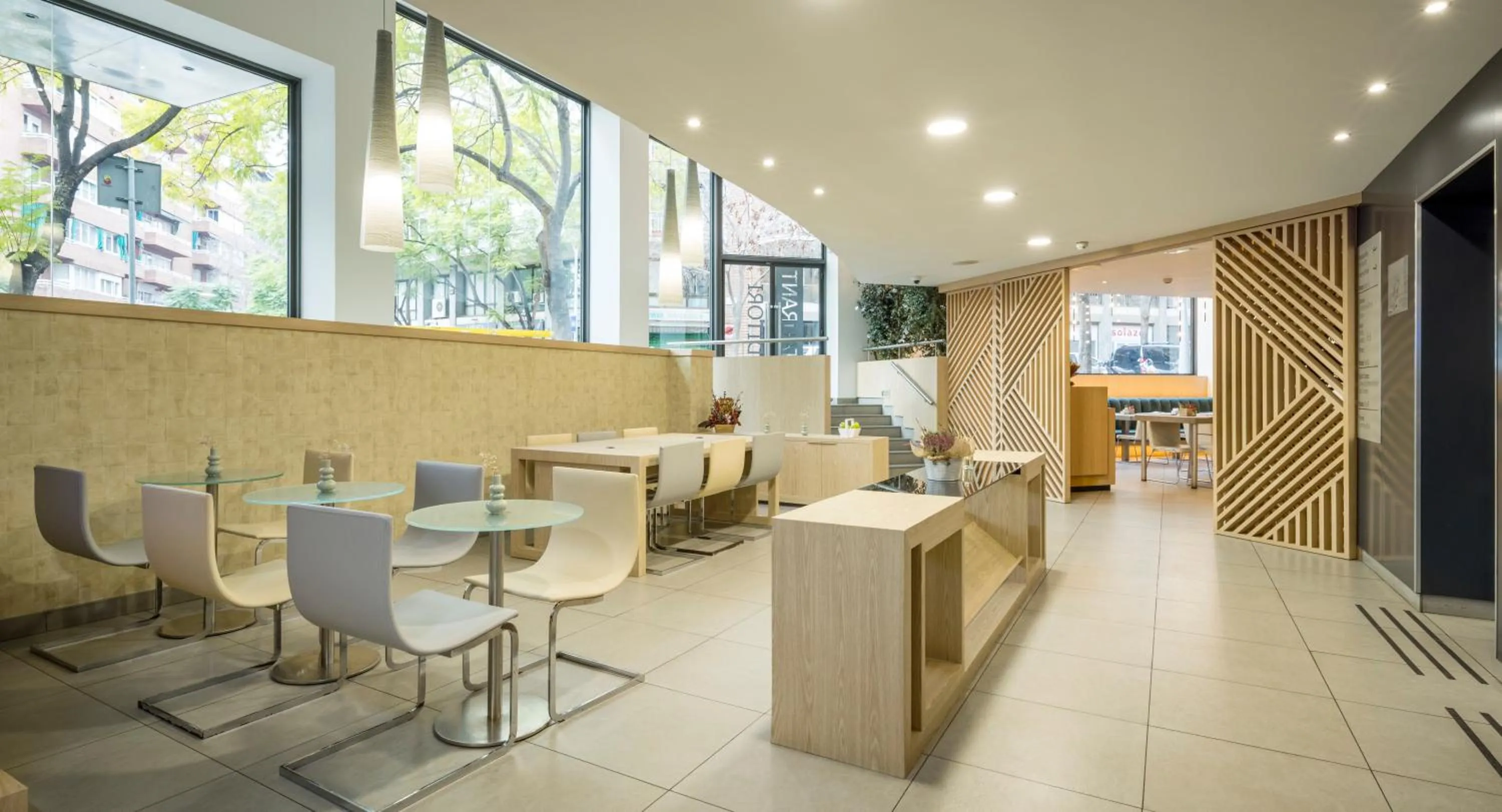 Lobby or reception in Ilunion Auditori