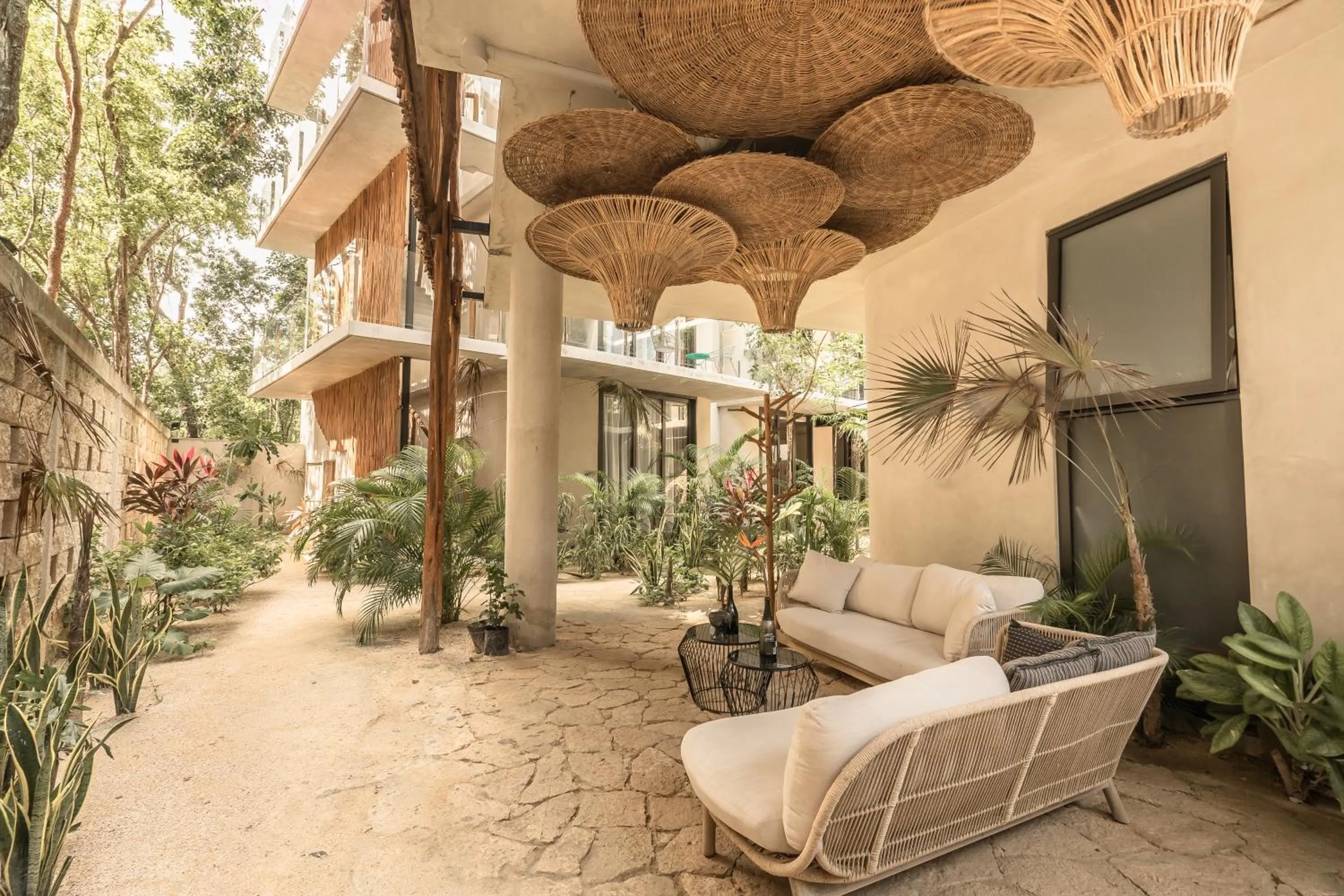 Property building in NAJ TULUM