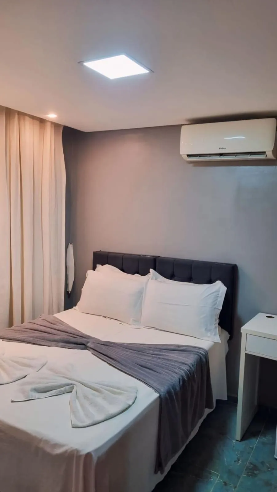 Bed in Milos Hotel Icaraizinho