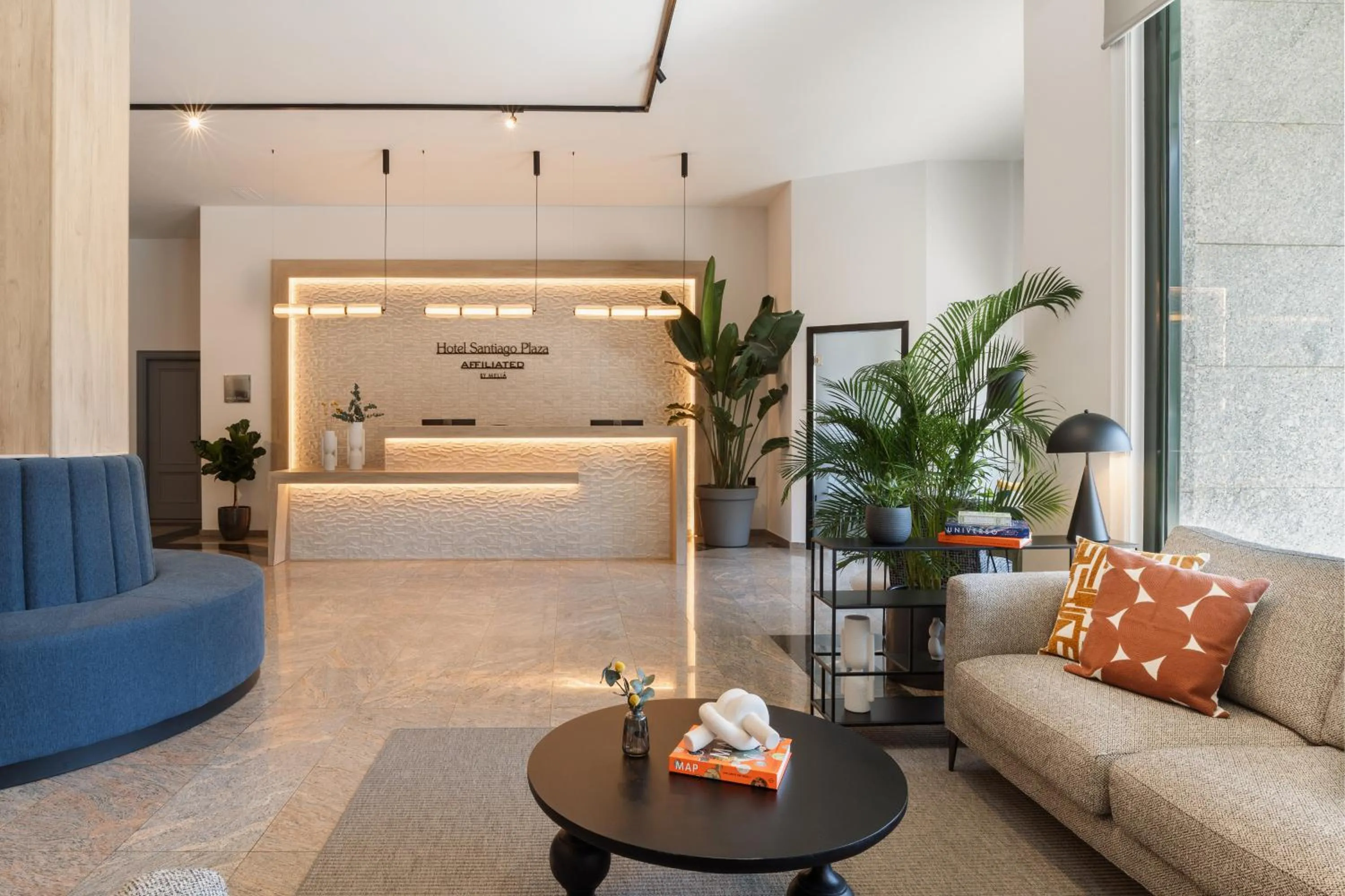 Facade/entrance in Hotel Santiago Plaza Affiliated by Meliá