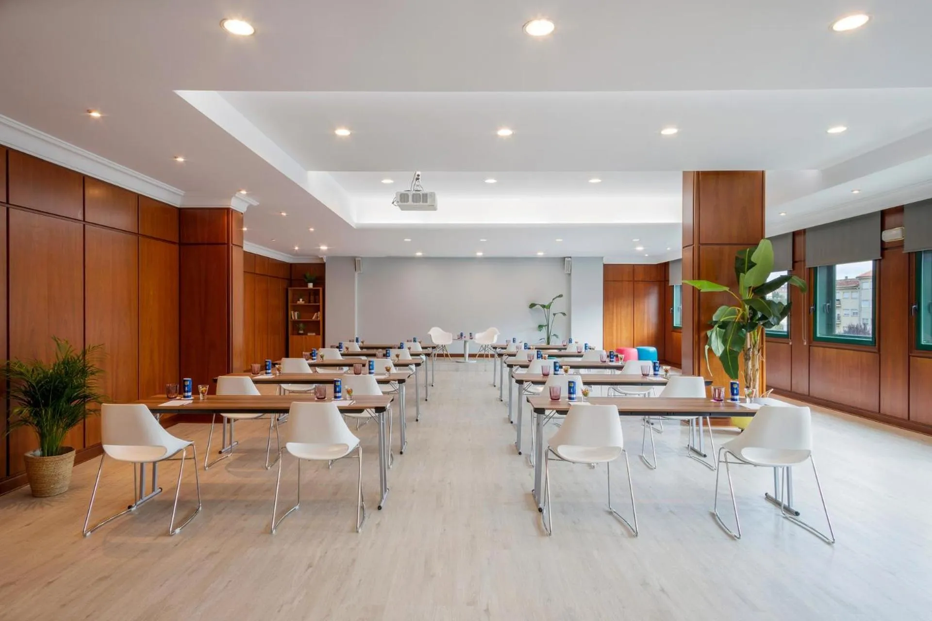 Meeting/conference room in Hotel Santiago Plaza Affiliated by Meliá