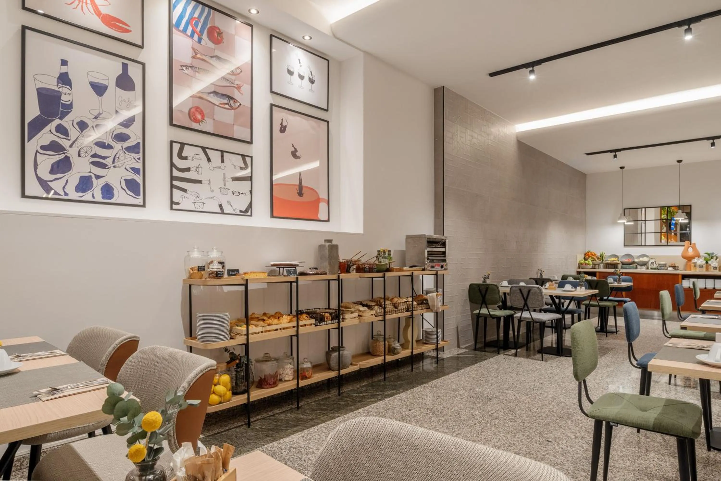 Property building in Hotel Santiago Plaza Affiliated by Meliá