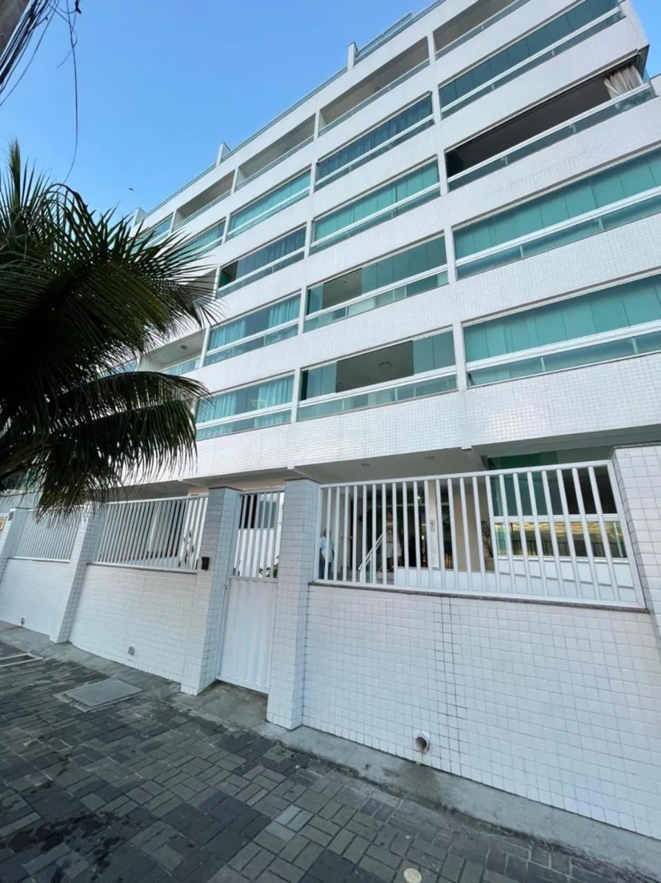 Property building in Eu Amo Arraial Hospedagem - Cobertura com Jacuzzi Praia Grande