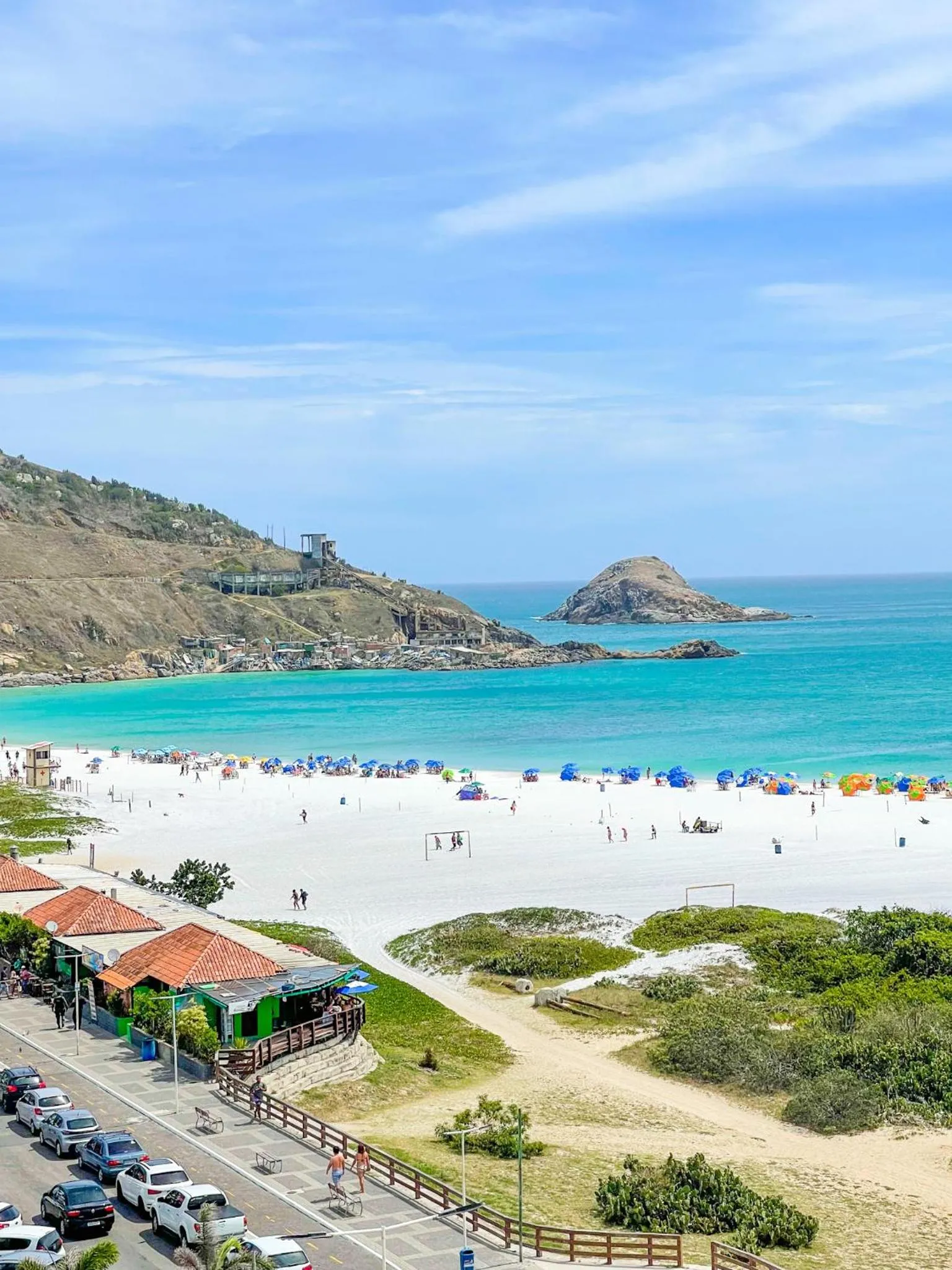 Beach in Eu Amo Arraial Hospedagem - Cobertura com Jacuzzi Praia Grande