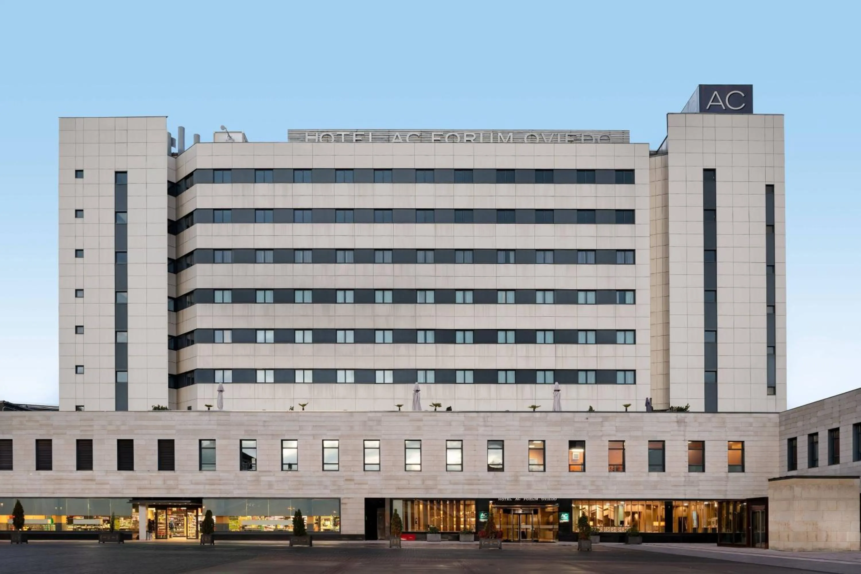 Property building in AC Hotel Oviedo Fórum by Marriott