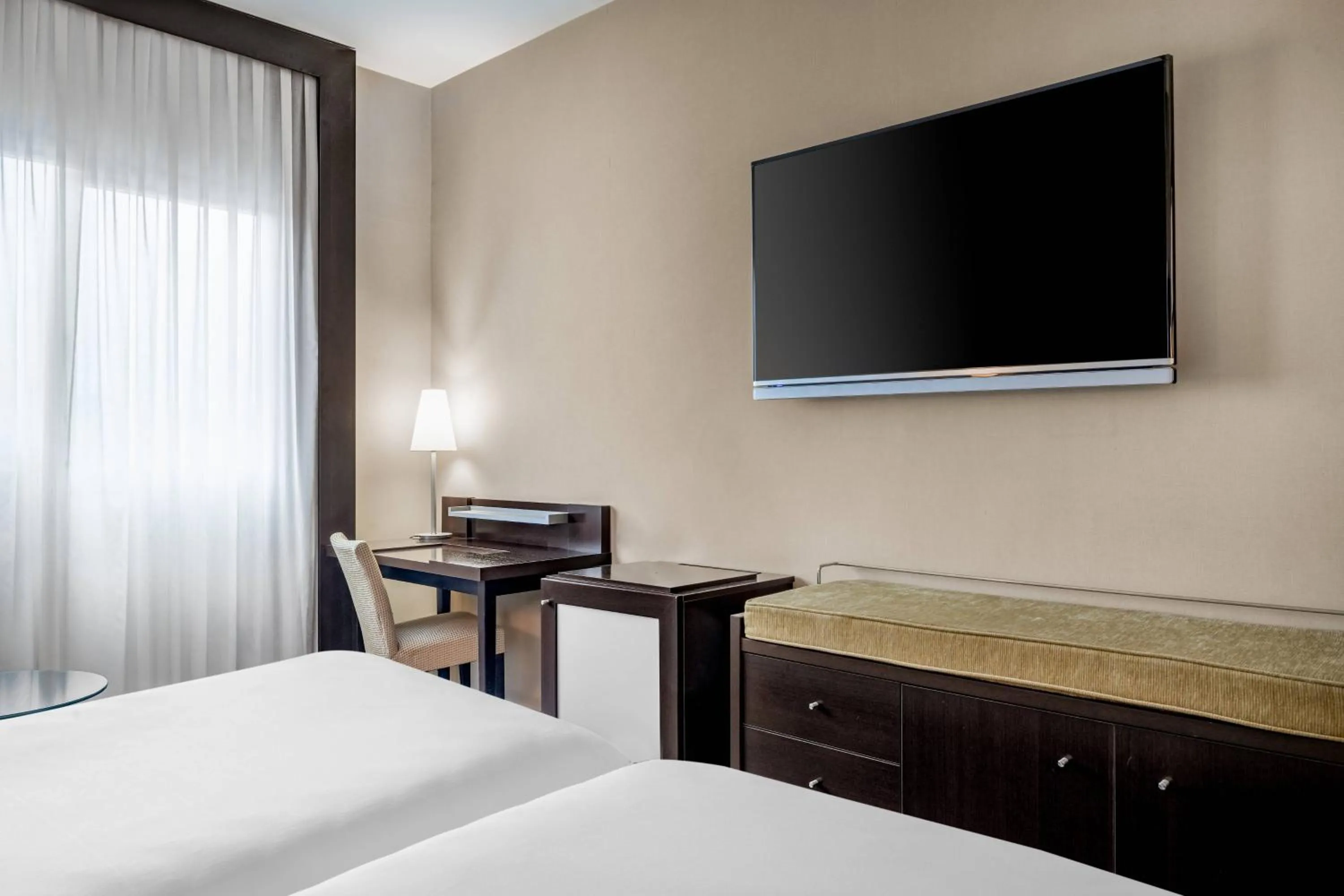 Photo of the whole room, Bed in AC Hotel Oviedo Fórum by Marriott