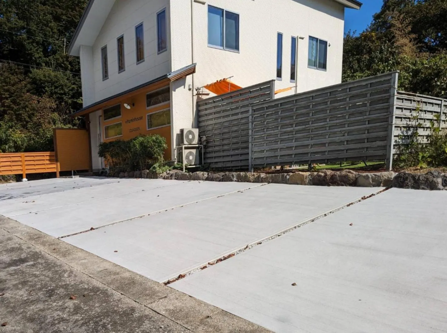 Parking in ビタミンハウス伊豆高原 - vitaminhouse IZUKOGEN