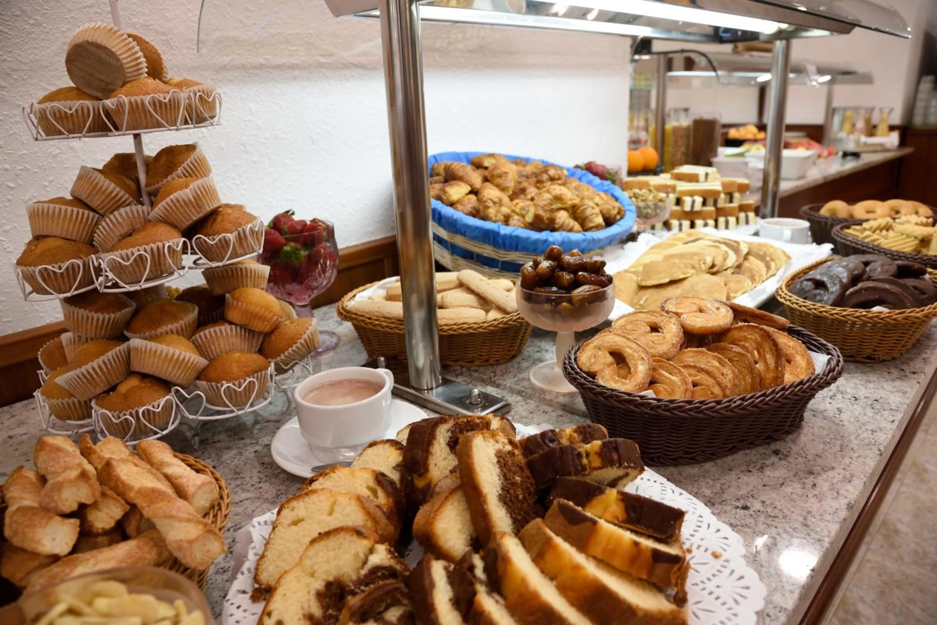 Food and drinks in Hotel Internacional