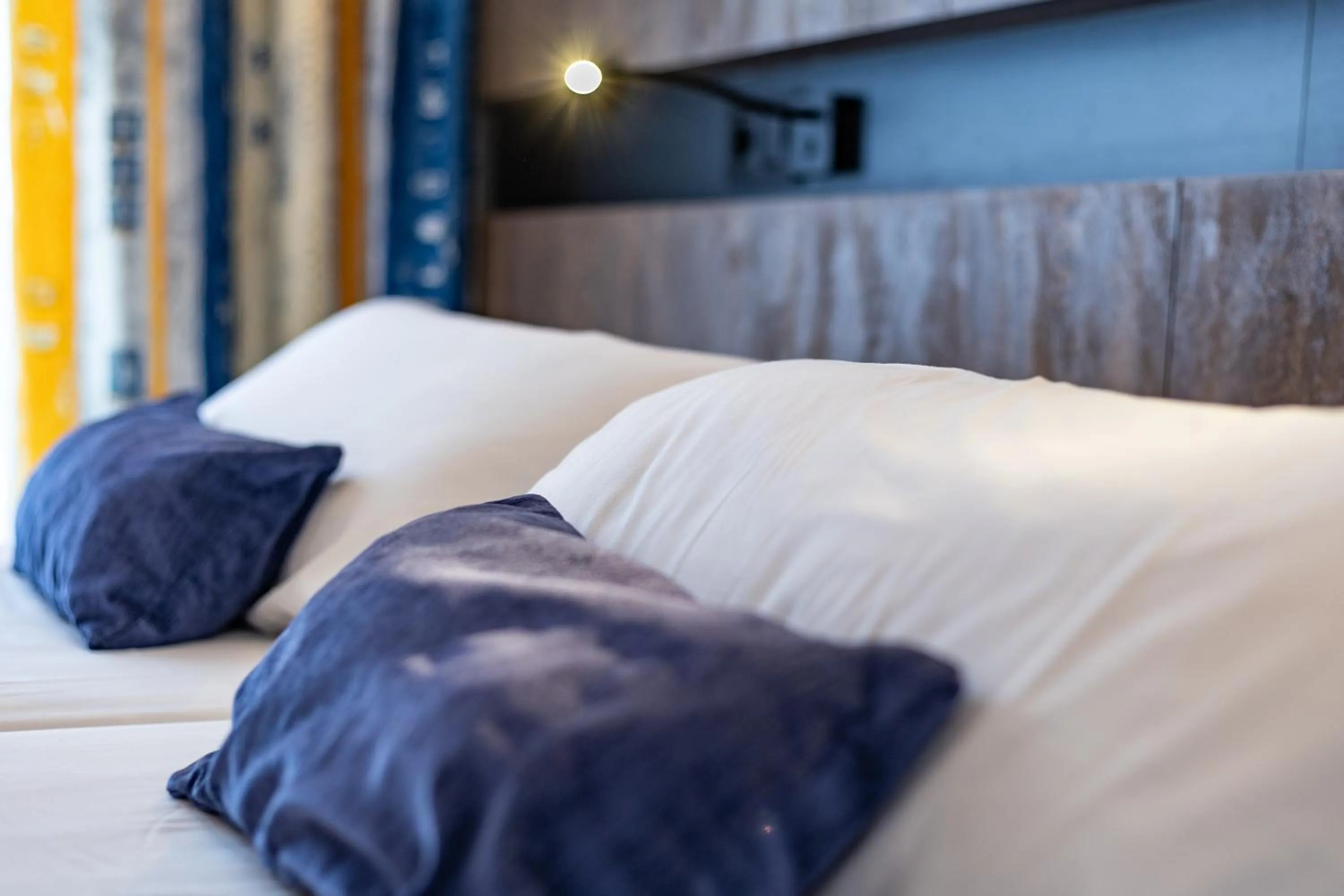 Bed in Hotel Internacional