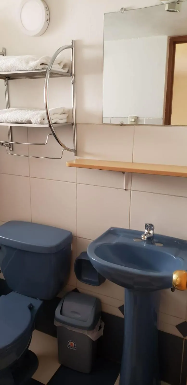 Bathroom in La casa de theo