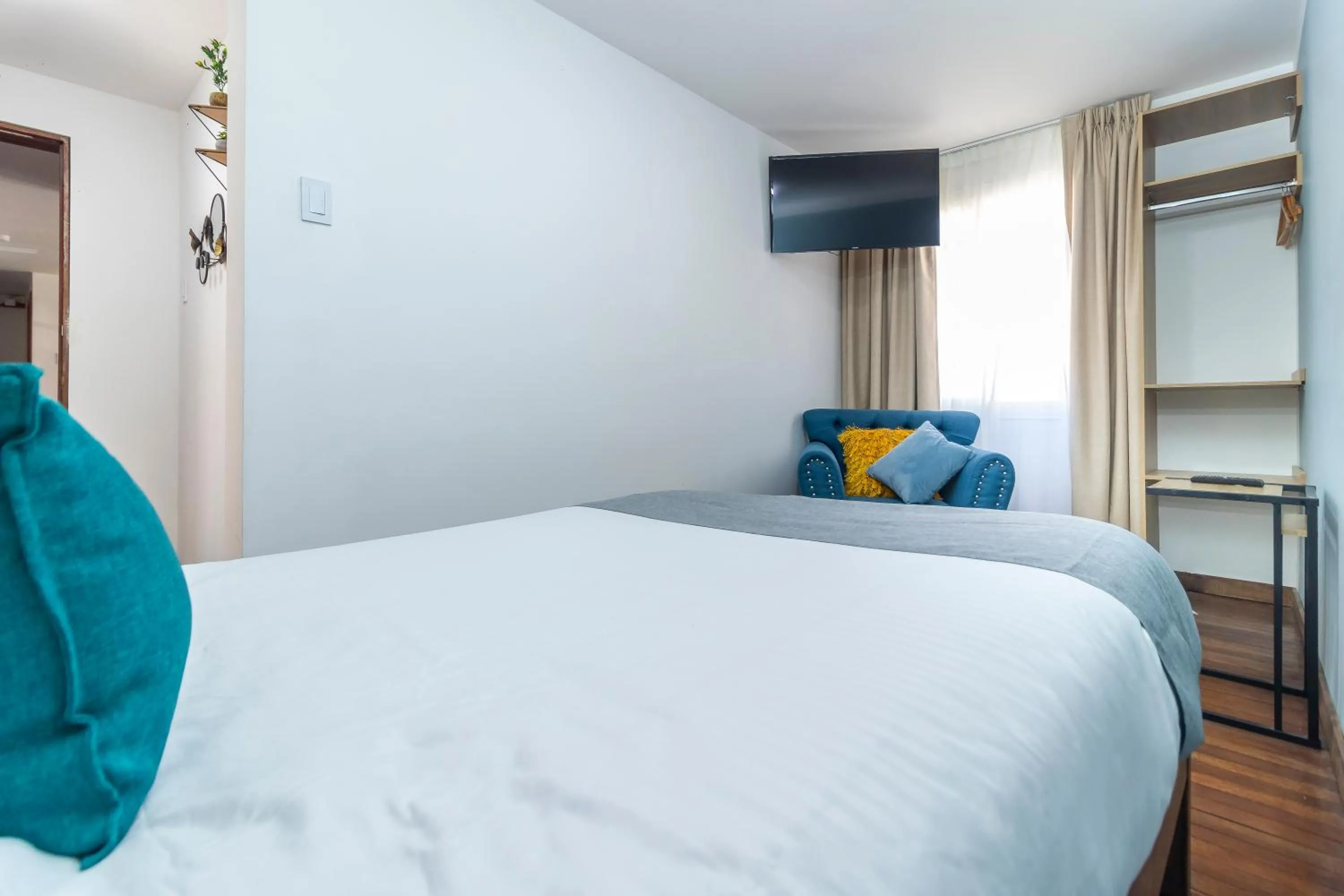 Bed in Corazon del Molino Corferias Bogota- Embajada Americana