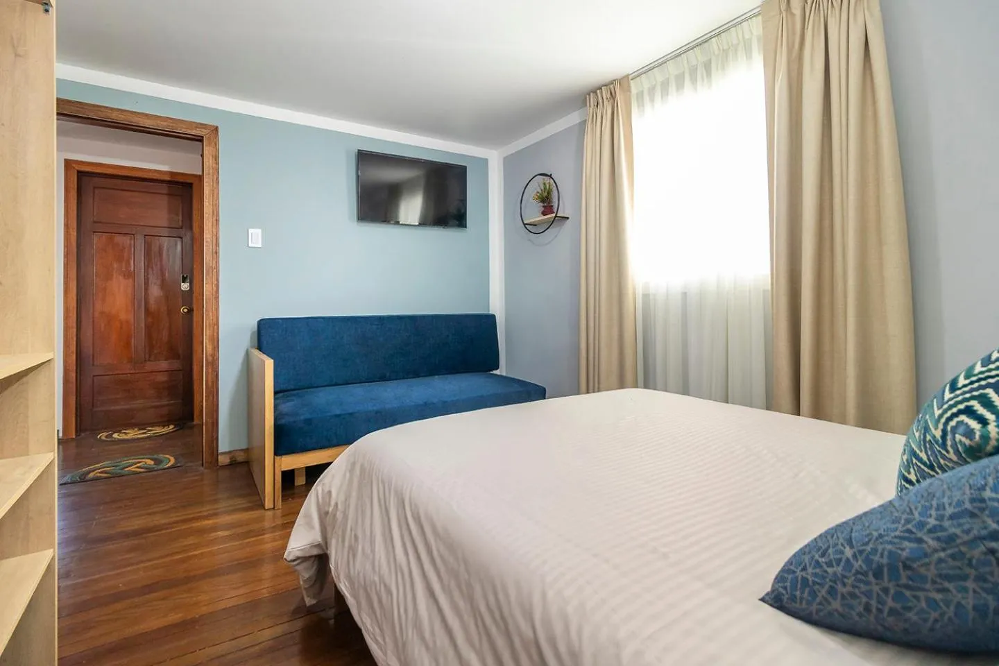 Bed in Corazon del Molino Corferias Bogota- Embajada Americana