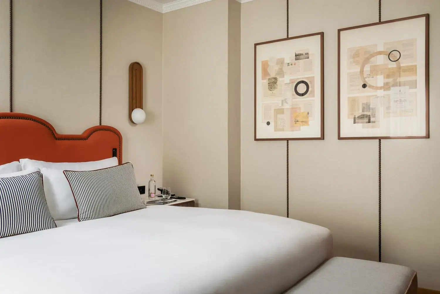 Superior Double or Twin Room with Terrace in Hotel Condes de Barcelona Superior Double or Twin Room with Terrace in Hotel Condes de Barcelona