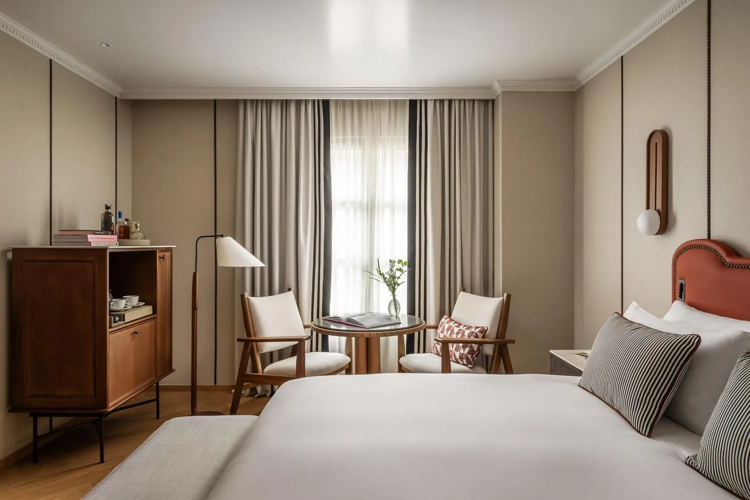 Photo of the whole room, Bed in Hotel Condes de Barcelona