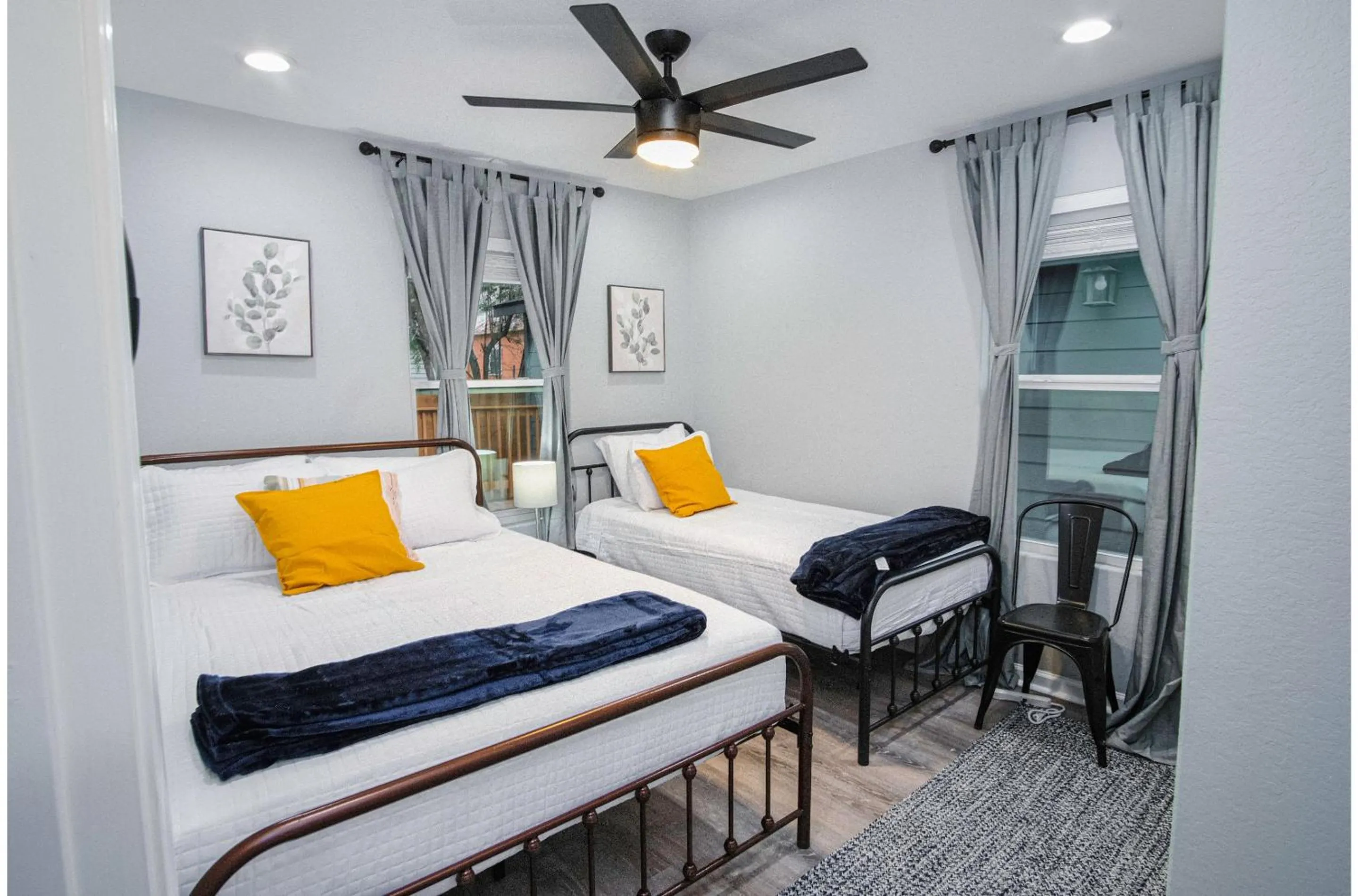 Other, Bed in Exceptional 5BR So Close to Riverwalk and Downtown