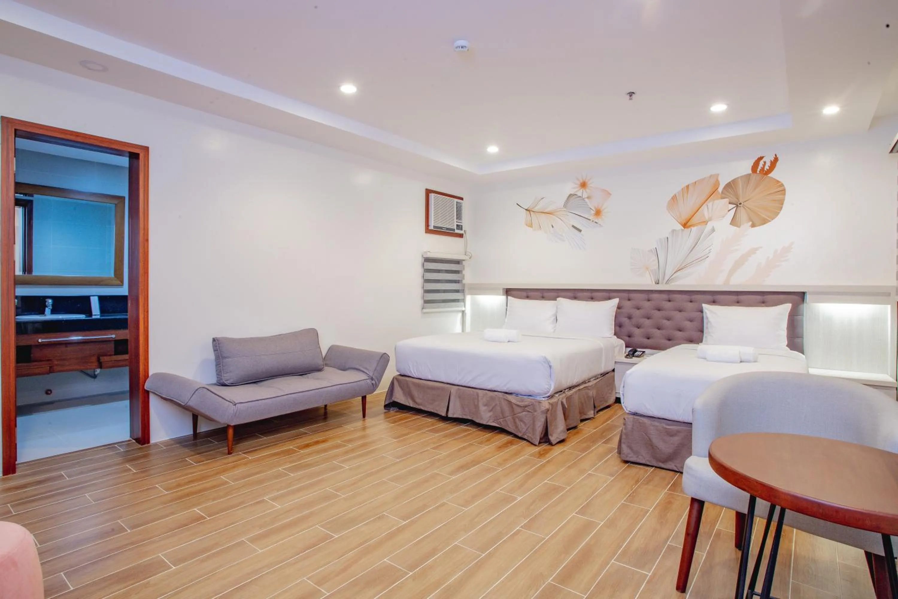 Bed in Ora Beach Resort