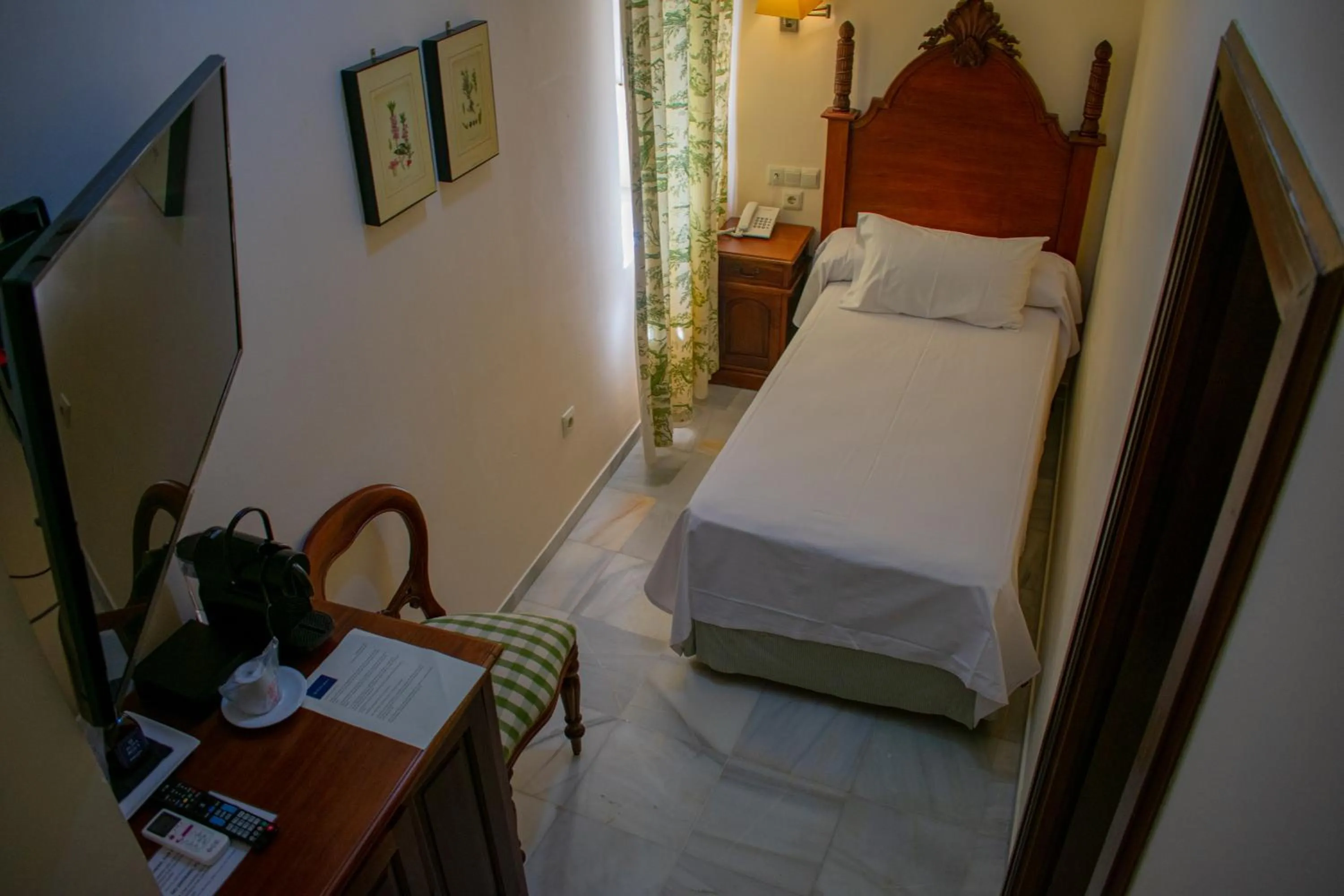 Photo of the whole room, Bed in Hotel Playa de Regla