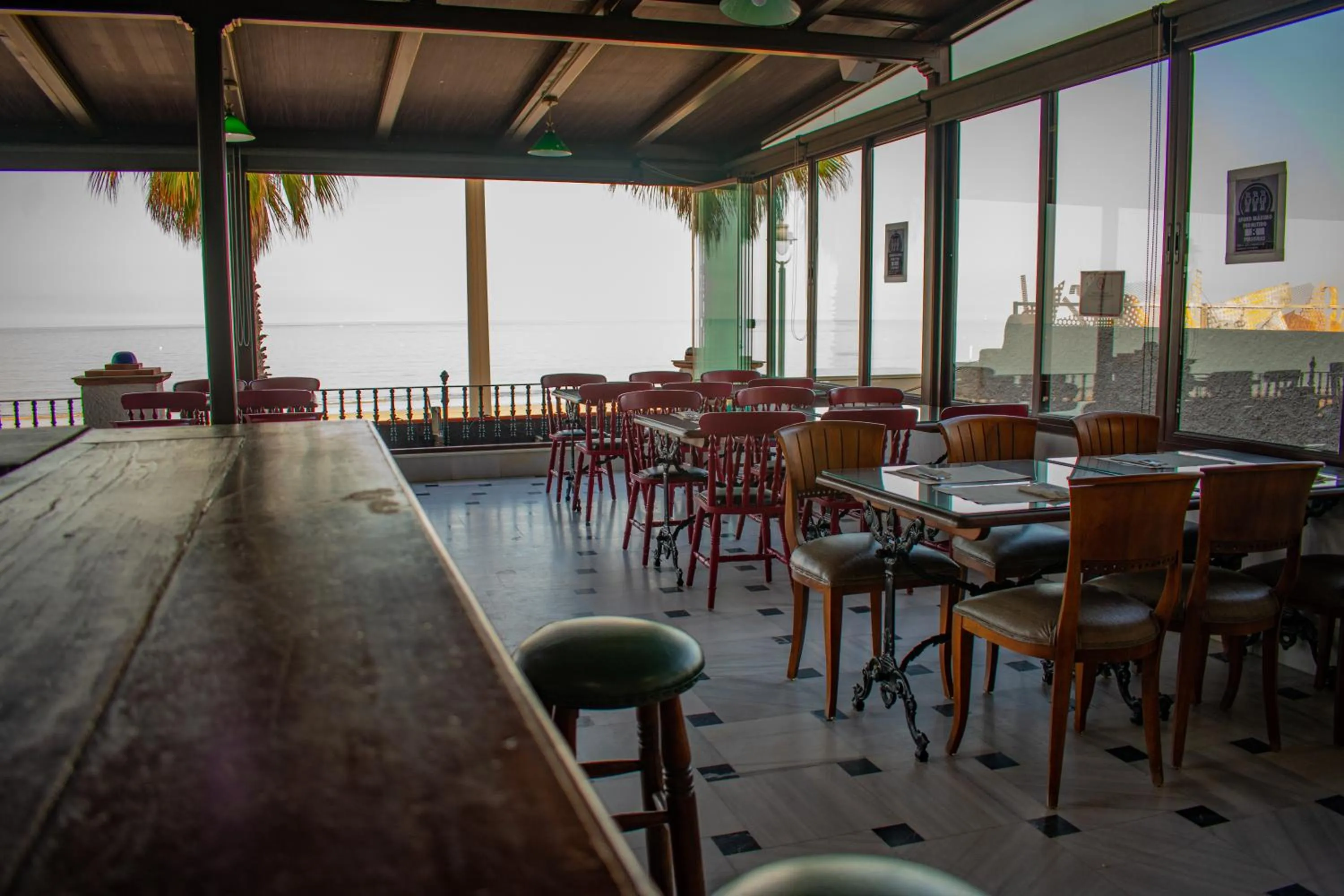 Restaurant/places to eat in Hotel Playa de Regla