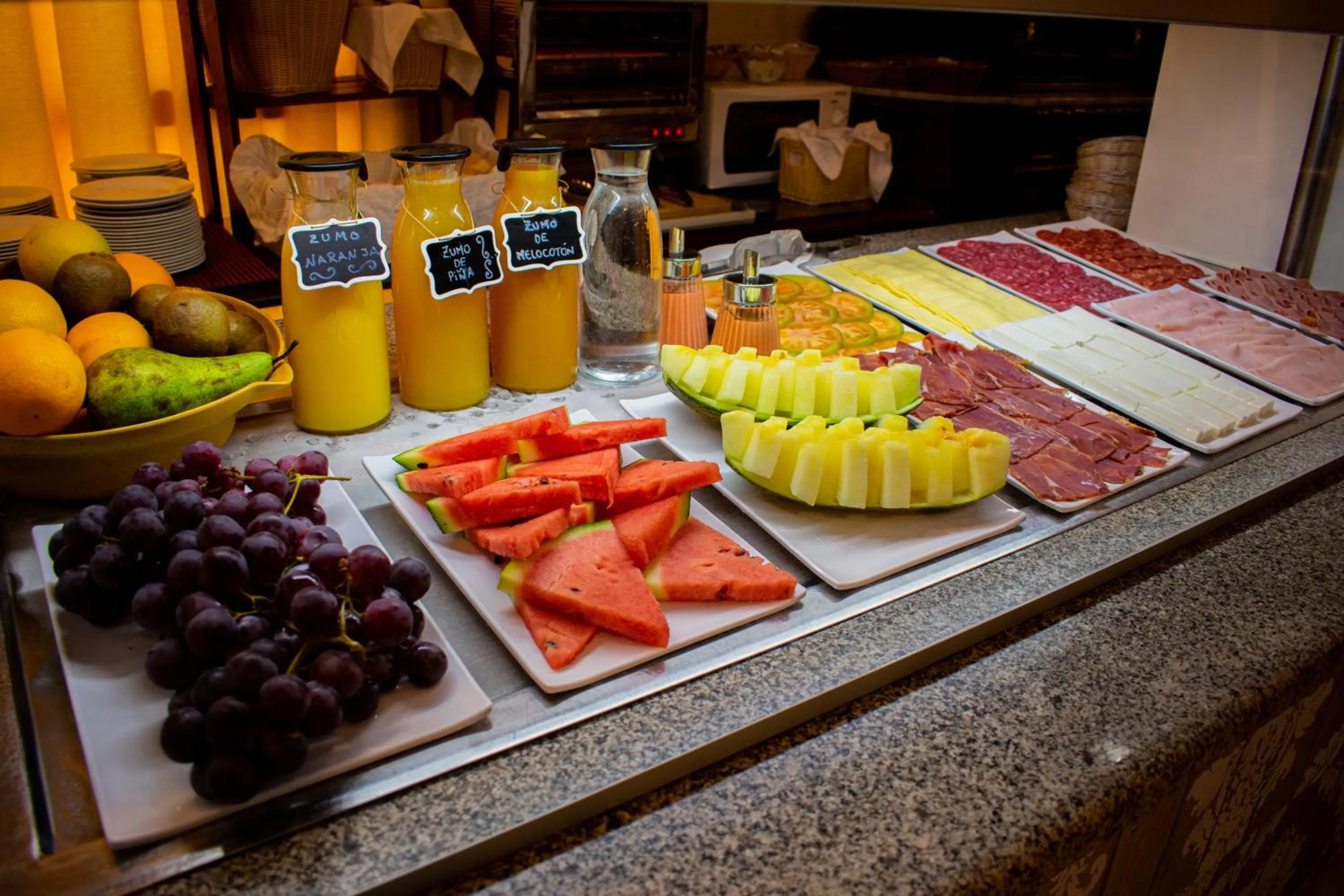 Breakfast in Hotel Playa de Regla