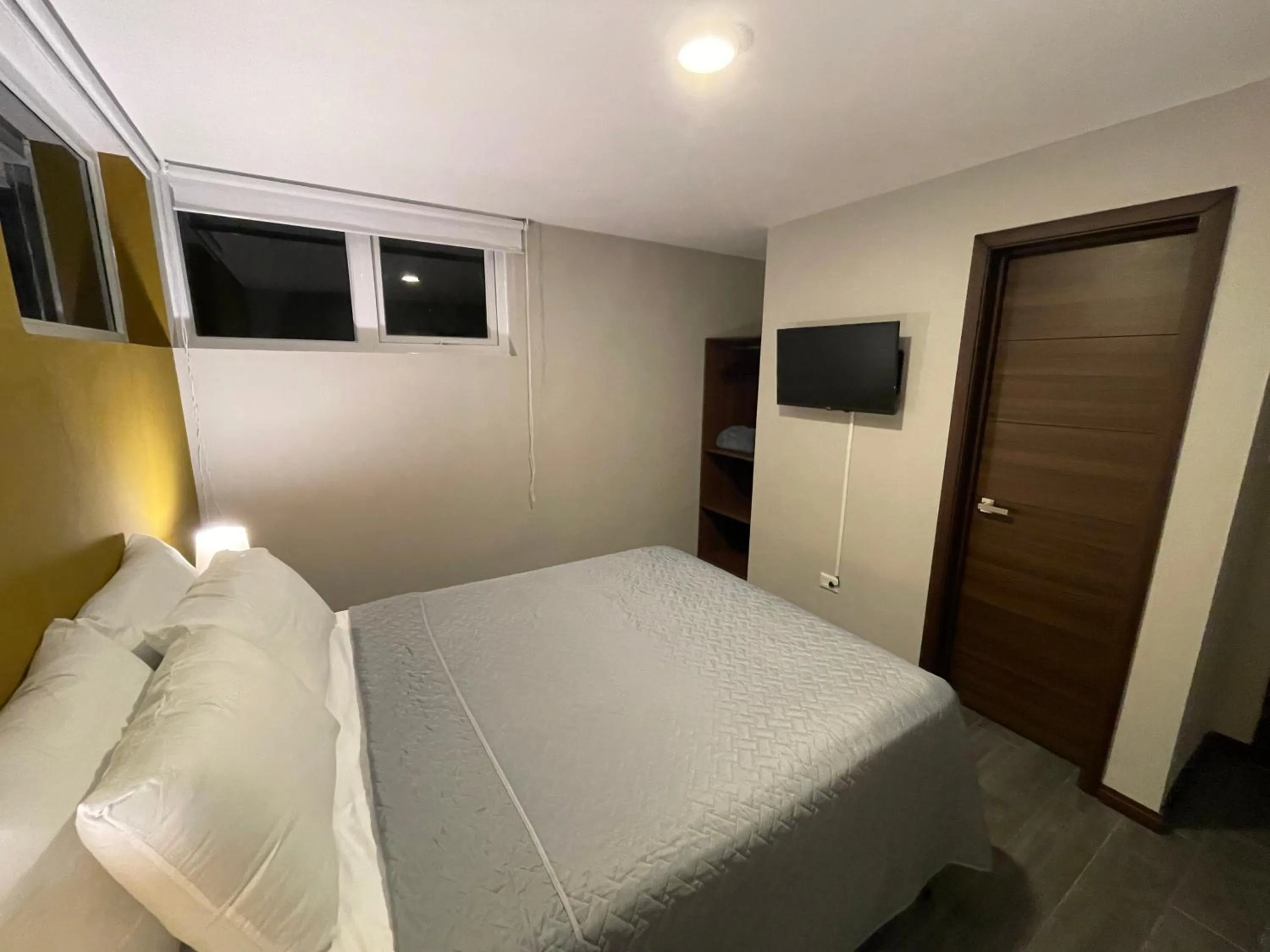 TV and multimedia, Bed in Hotel Villas Santander