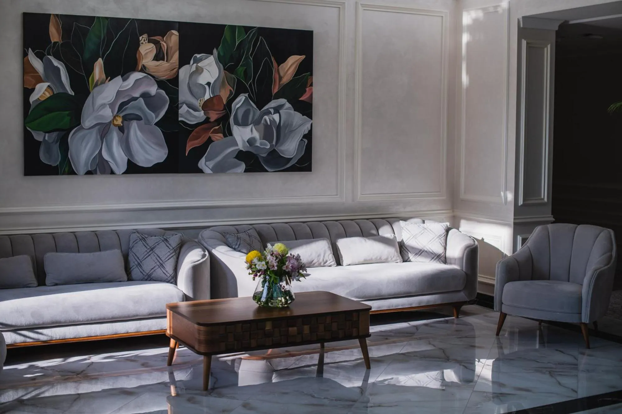 Lobby or reception in Zarafshon Parkside