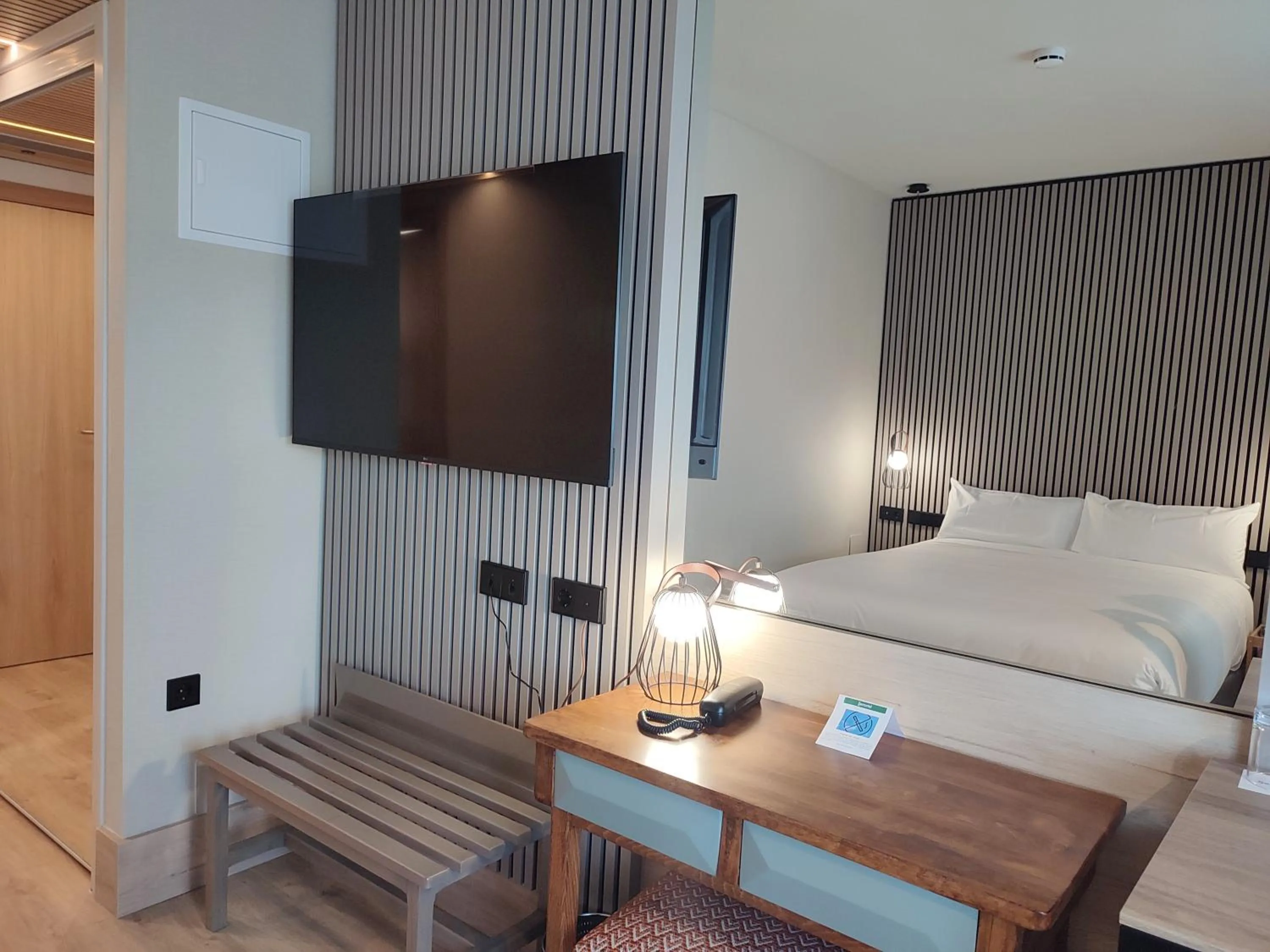 Bed in Hotel Sercotel Cuatro Postes