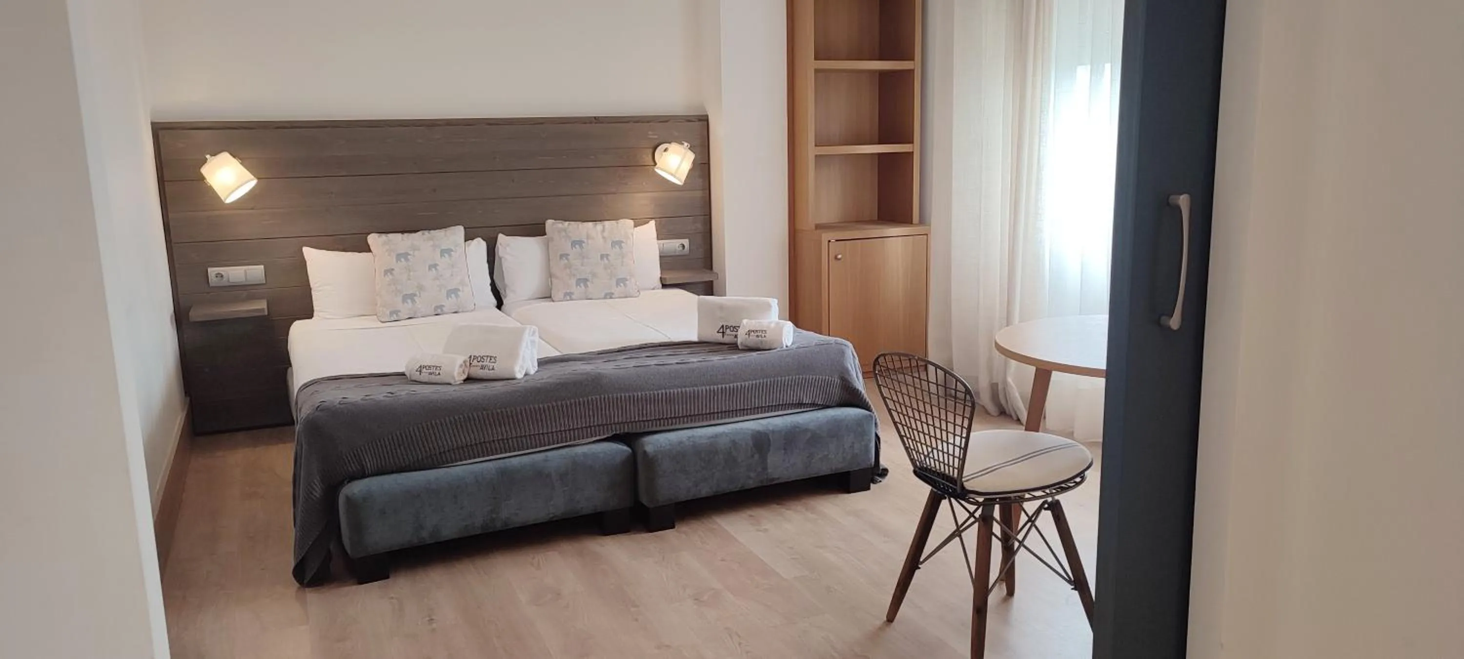 Photo of the whole room, Bed in Hotel Sercotel Cuatro Postes