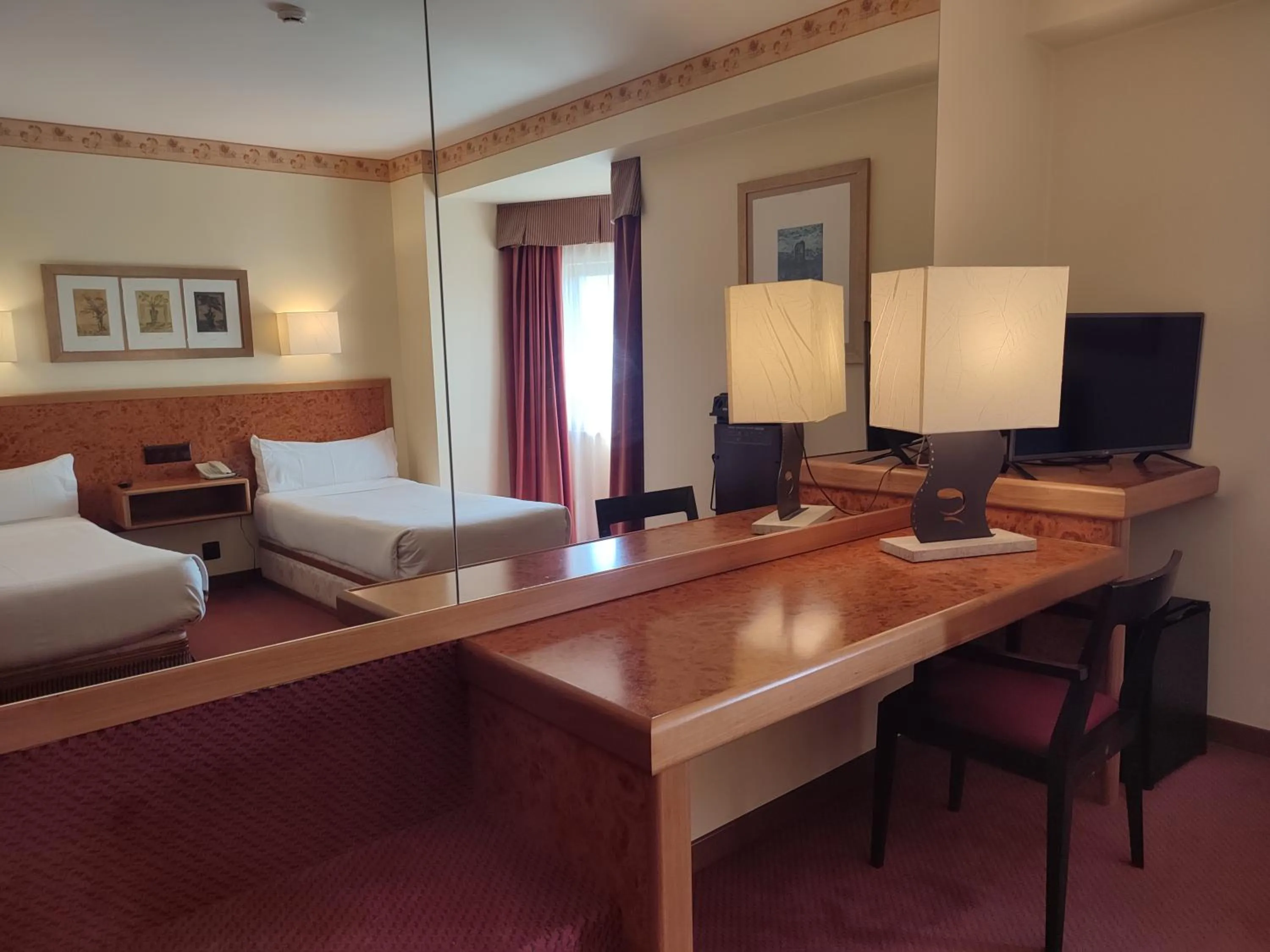 Bed in Hotel Sercotel Cuatro Postes