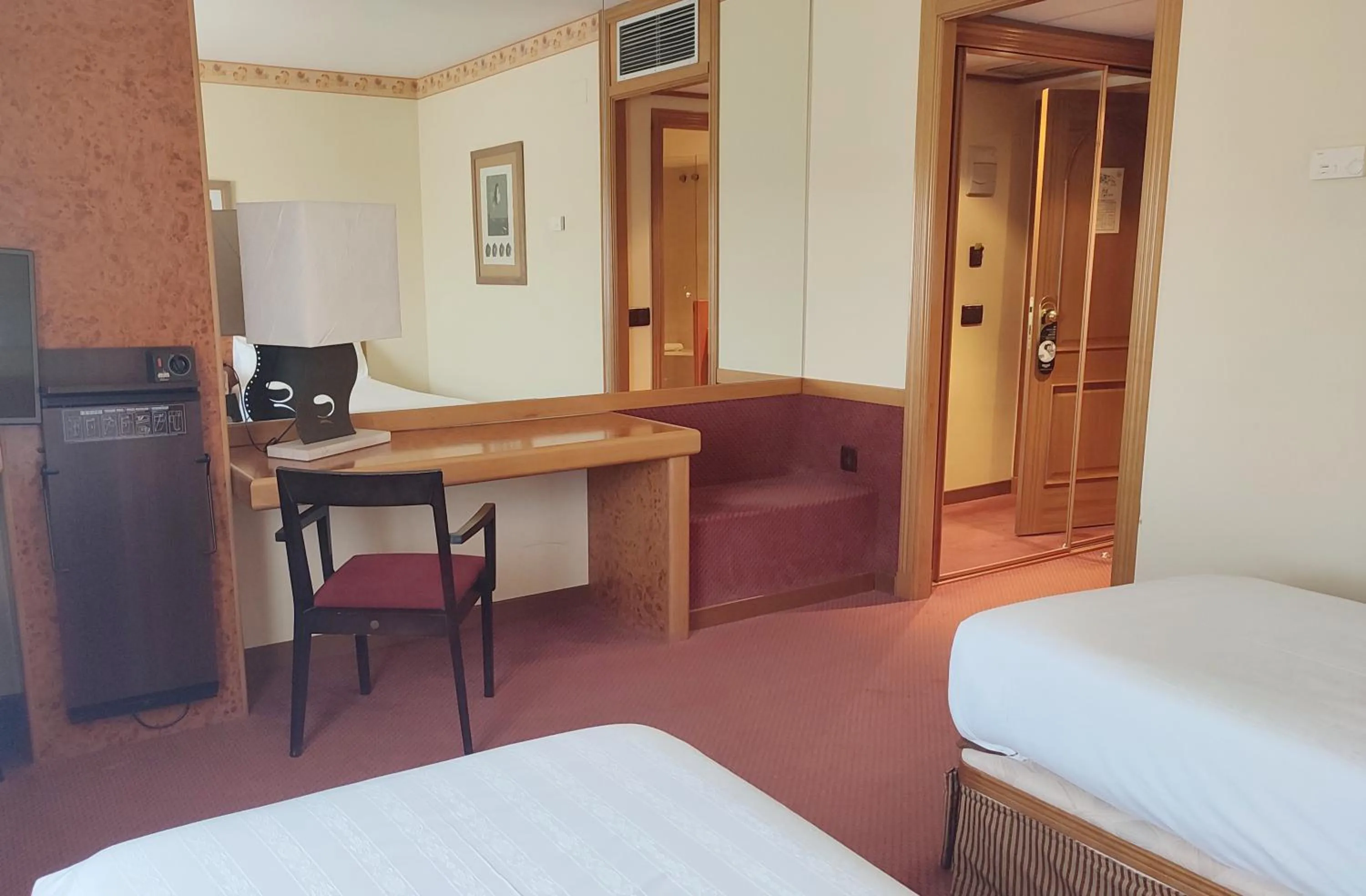 Bed in Hotel Sercotel Cuatro Postes