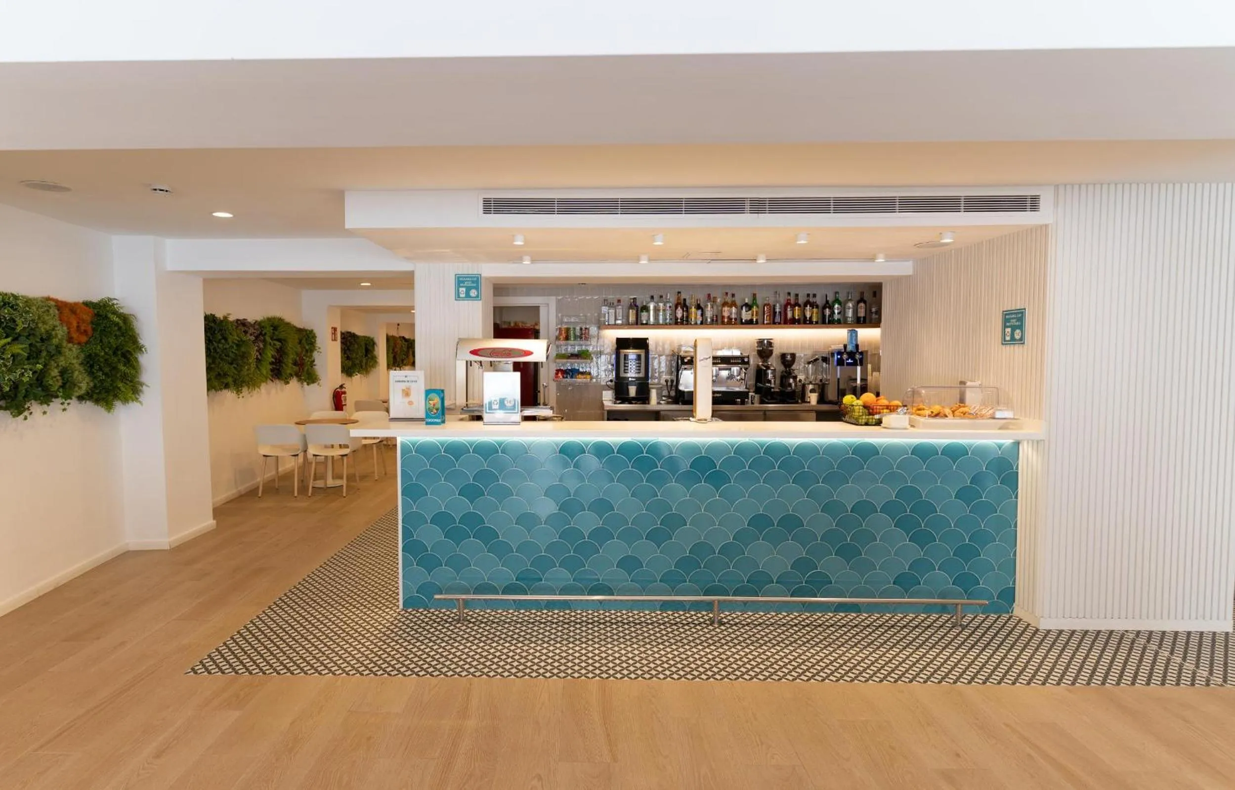 Lounge or bar in BLUESEA Mediodia