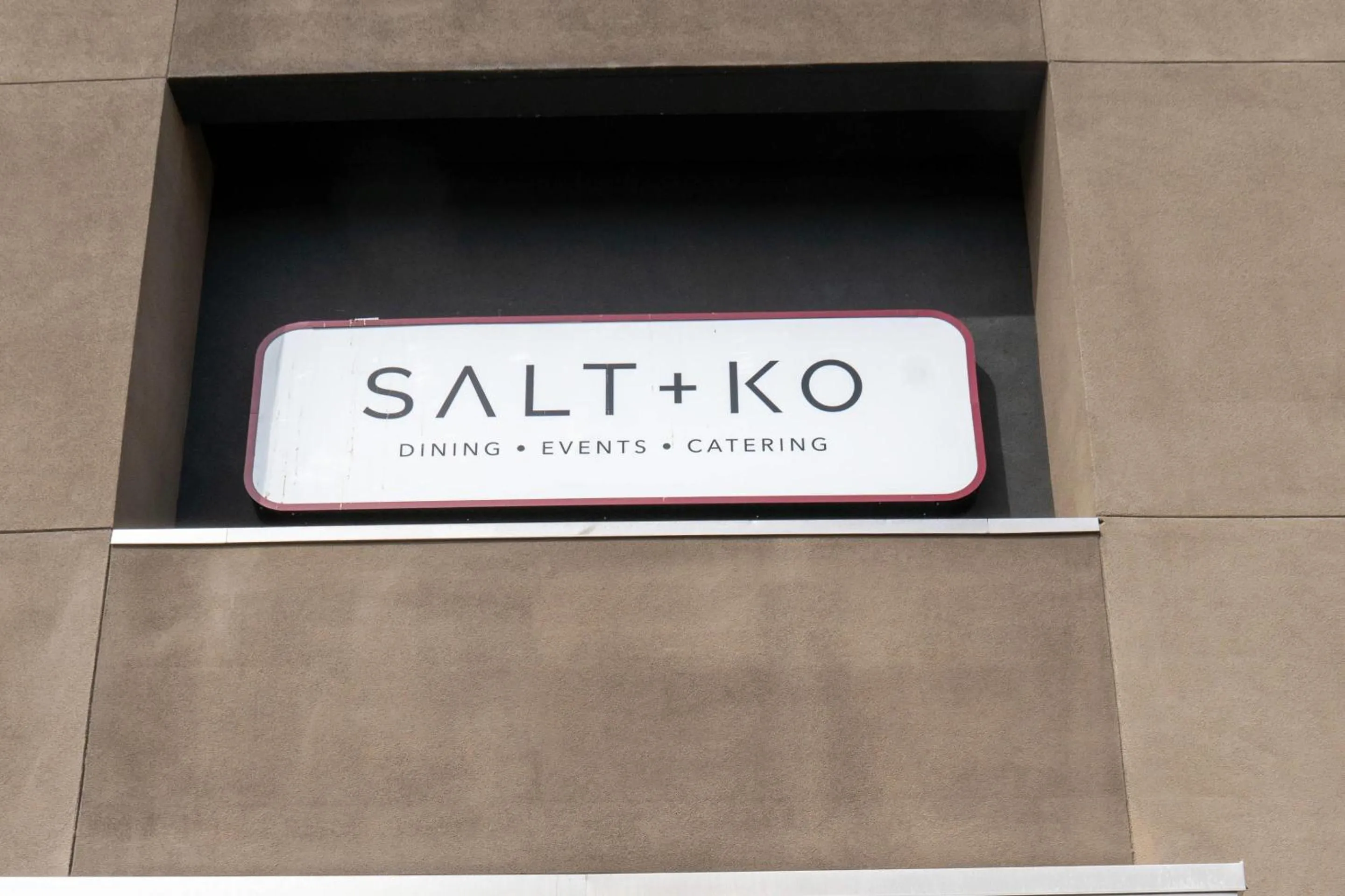 Restaurant/places to eat in Radisson Hotel Southfield-Detroit