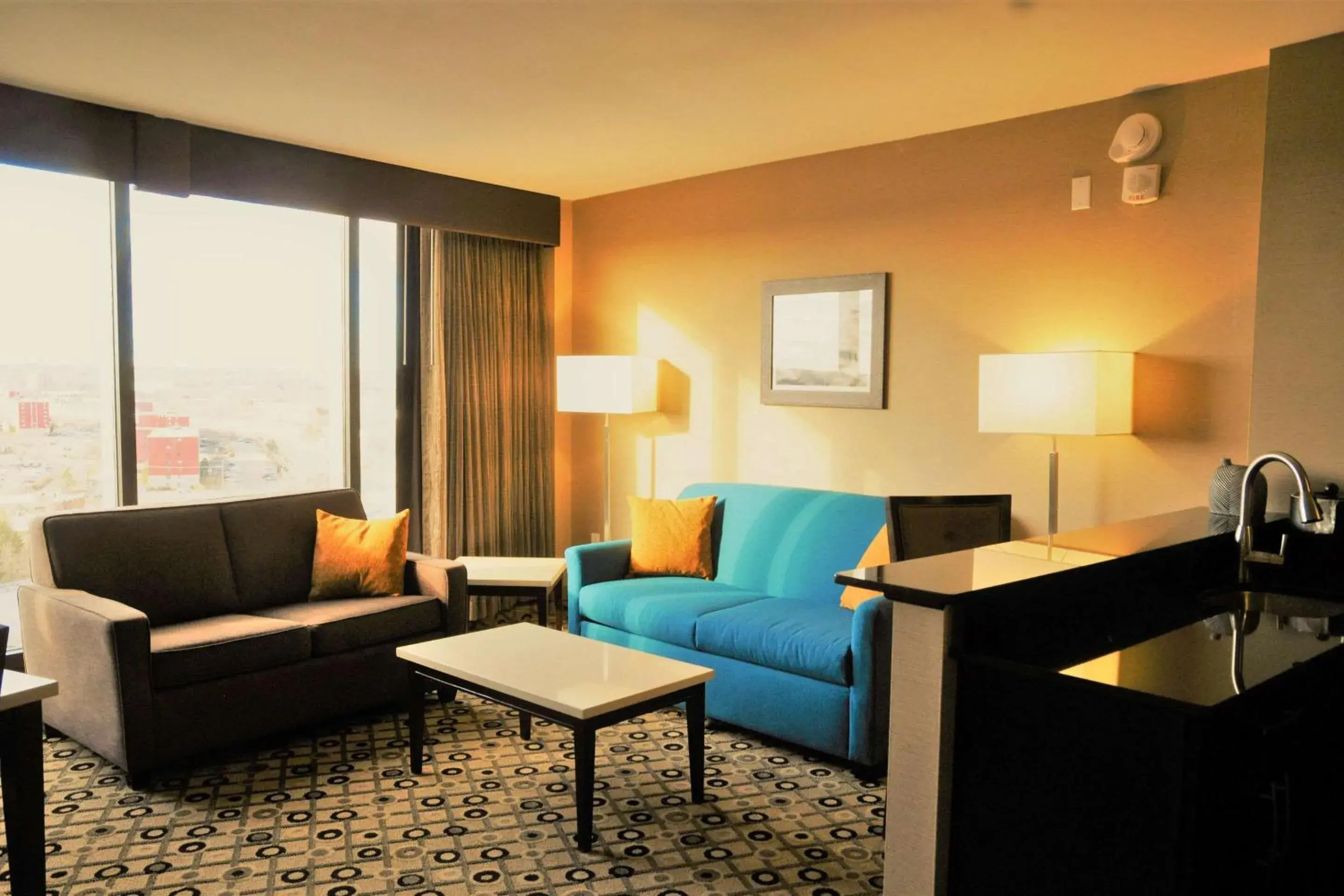 Bedroom in Radisson Hotel Southfield-Detroit Bedroom in Radisson Hotel Southfield-Detroit