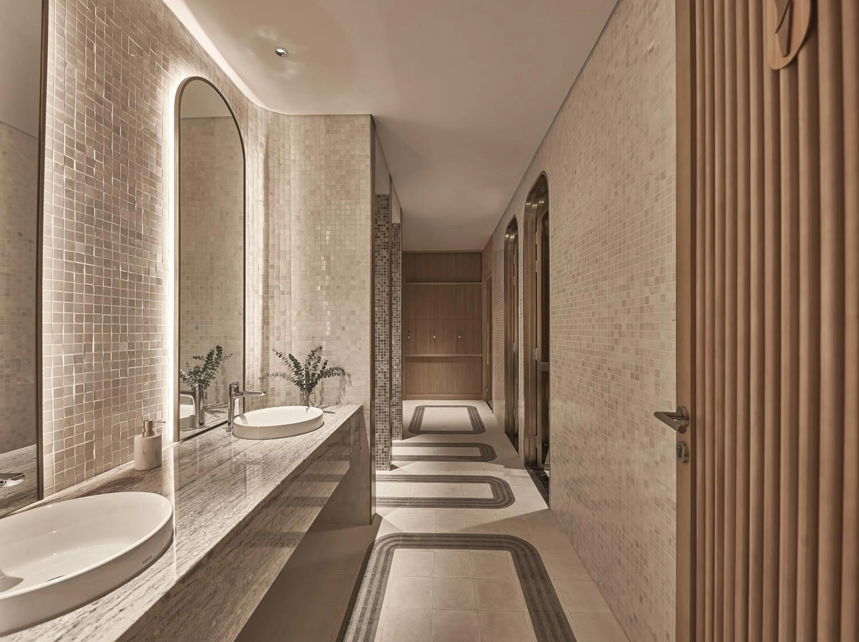 Shower in La Siesta Premium Saigon