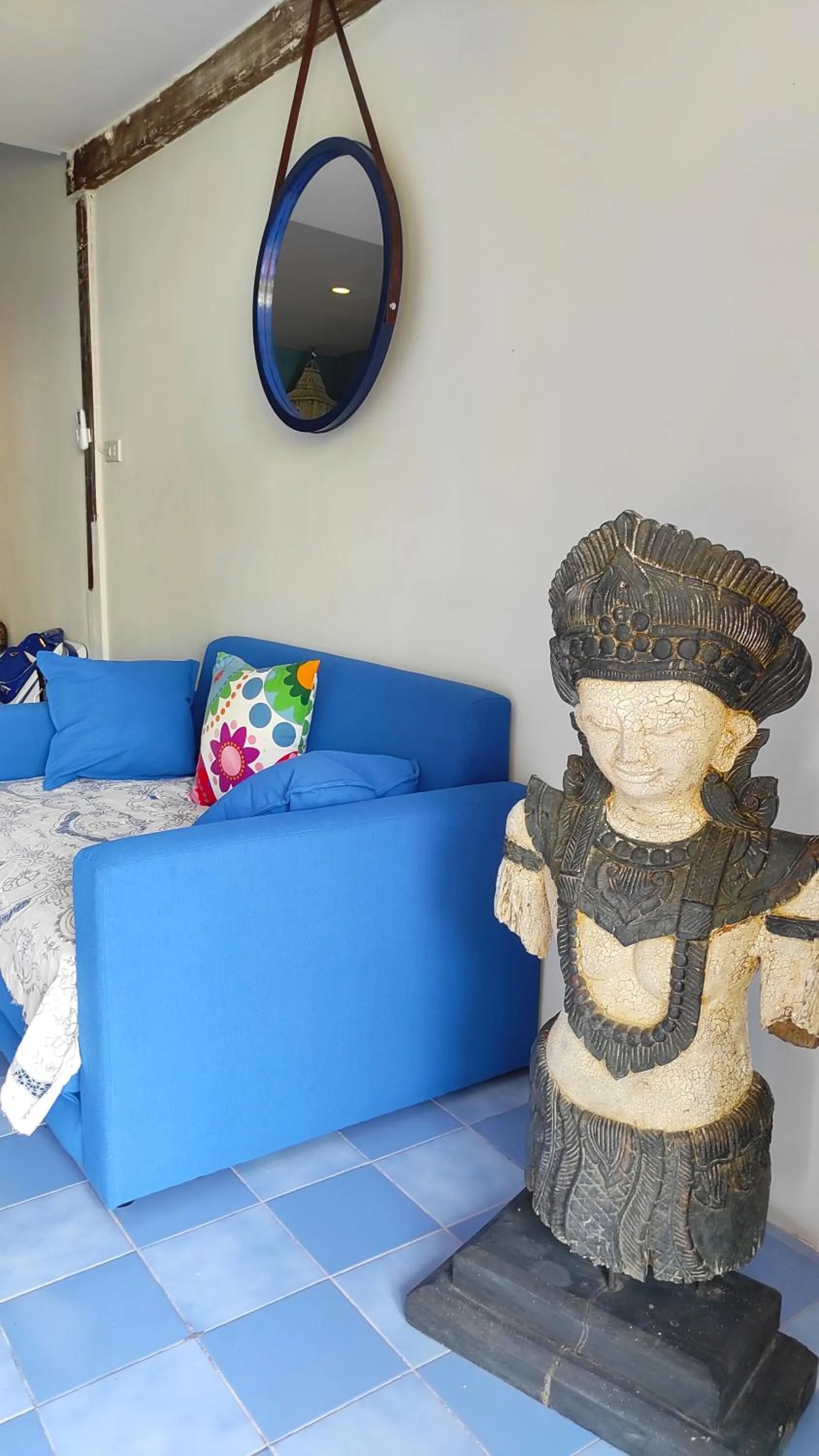 Decorative detail in Baan sikhao Yanui