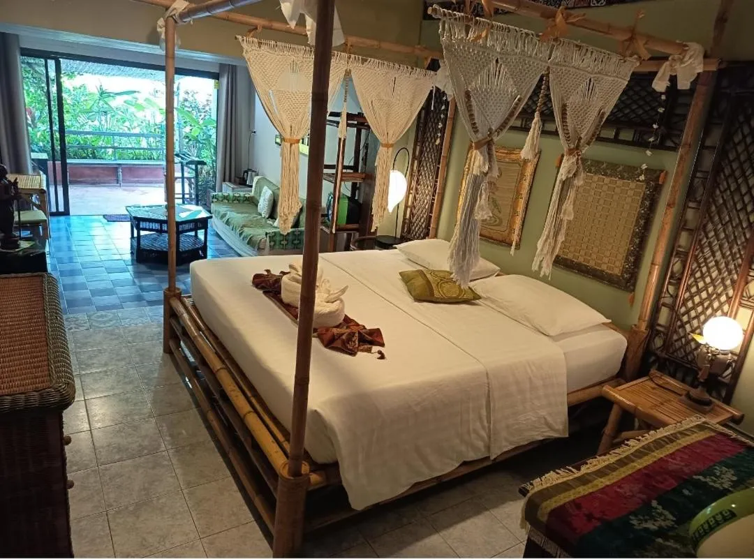 Bed in Baan sikhao Yanui