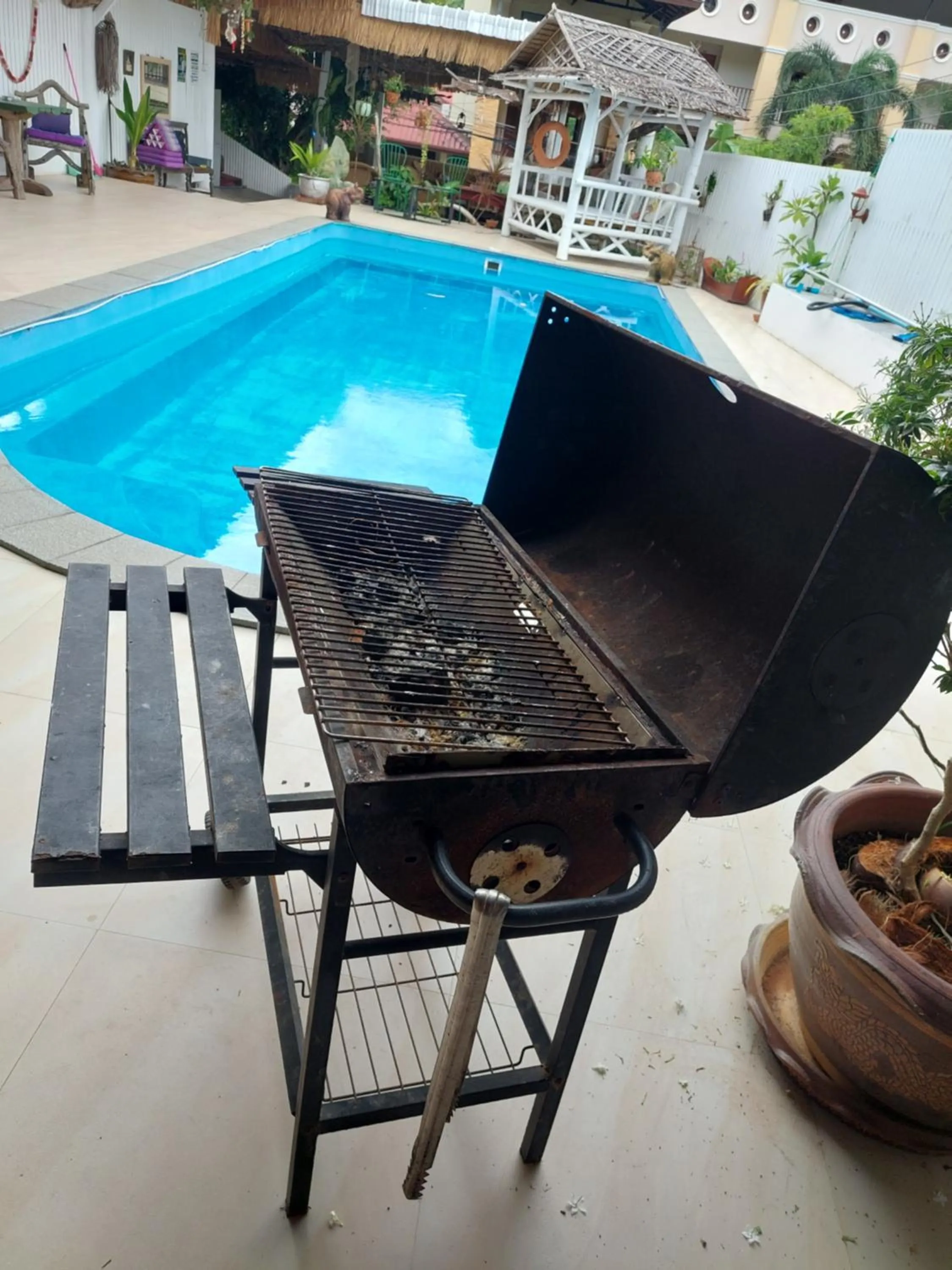 BBQ facilities in Baan sikhao Yanui