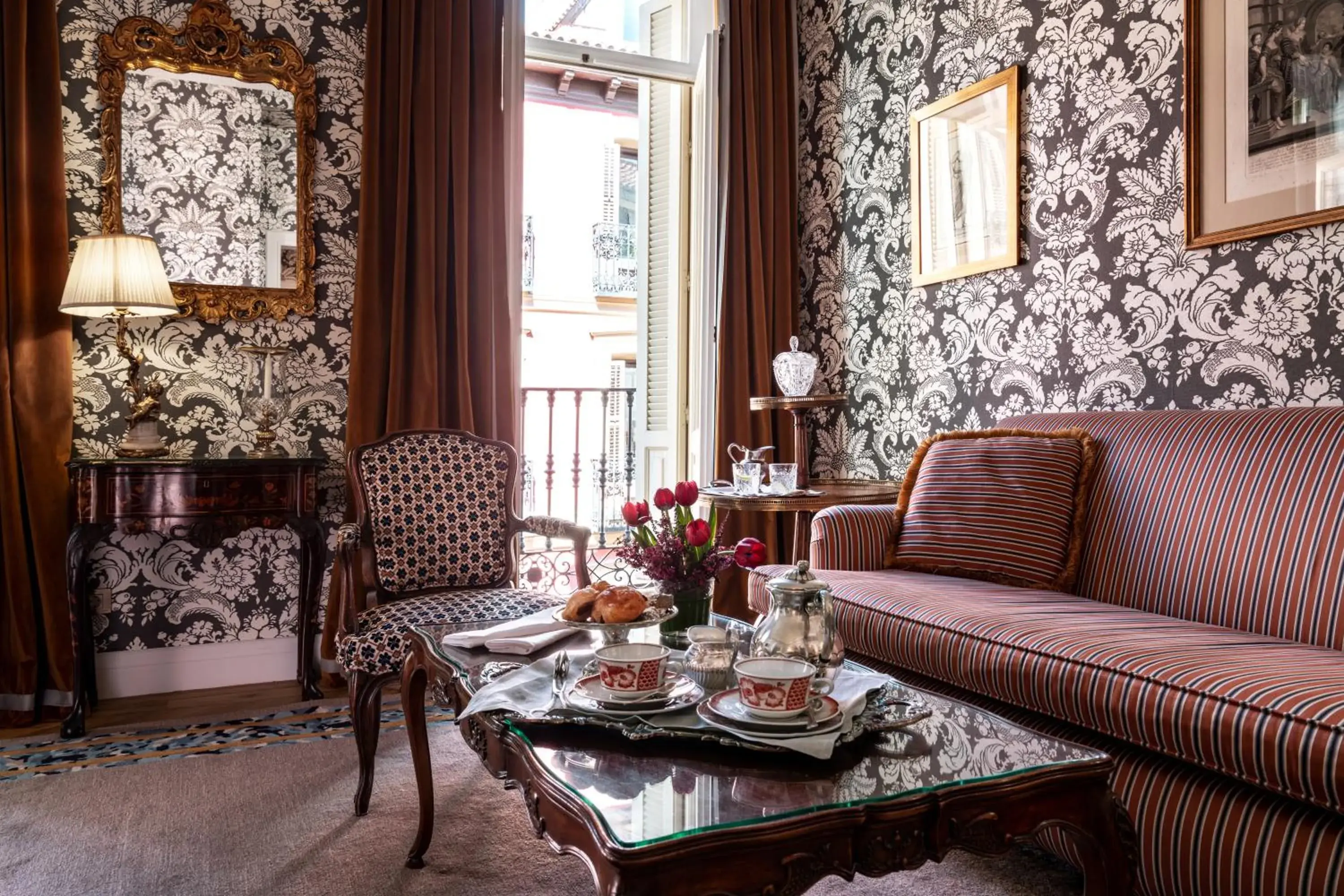 Family Suite (2 Adults + 2 Children) in Relais & Châteaux Hotel Orfila Family Suite (2 Adults + 2 Children) in Relais & Châteaux Hotel Orfila