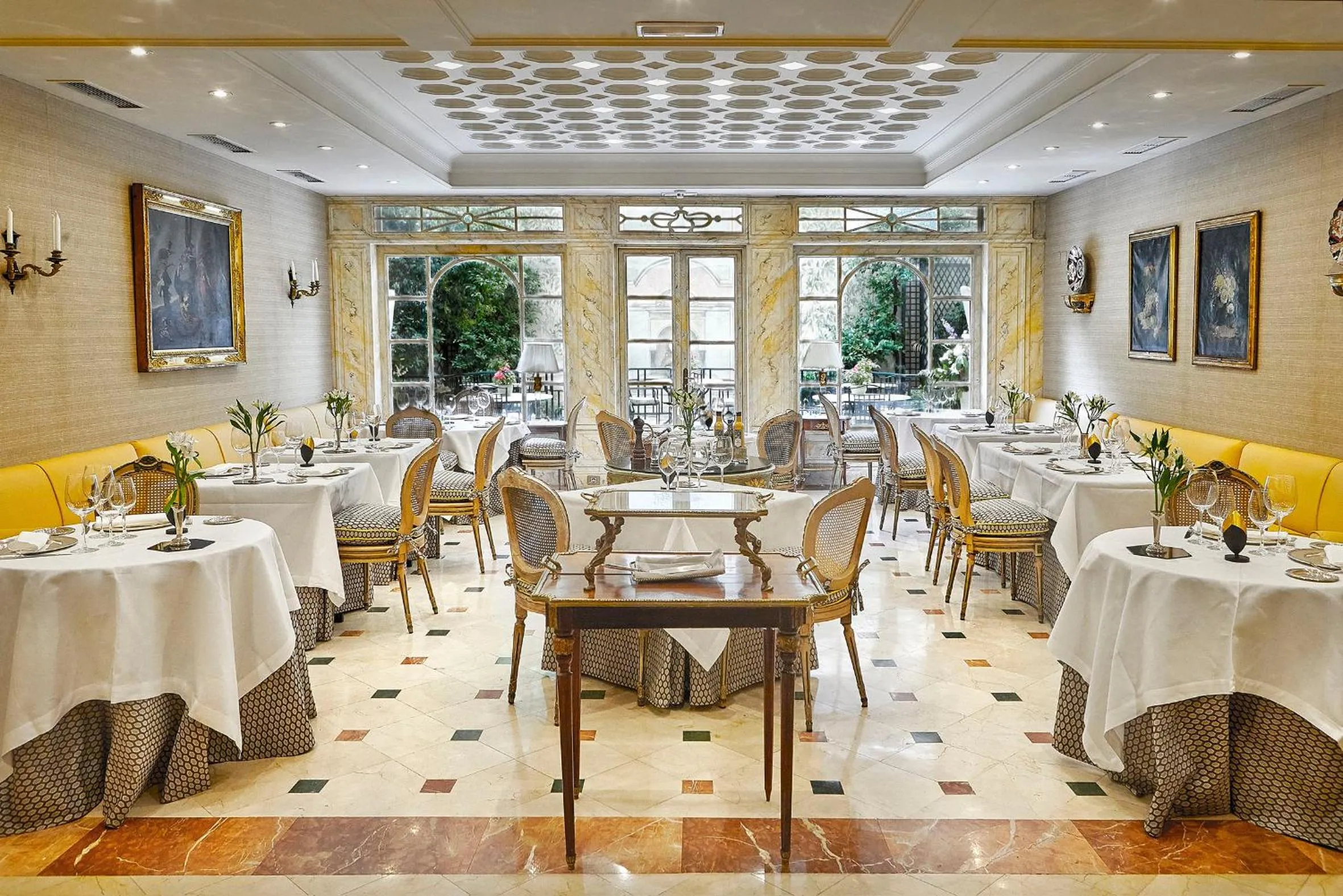Restaurant/places to eat in Relais & Châteaux Hotel Orfila